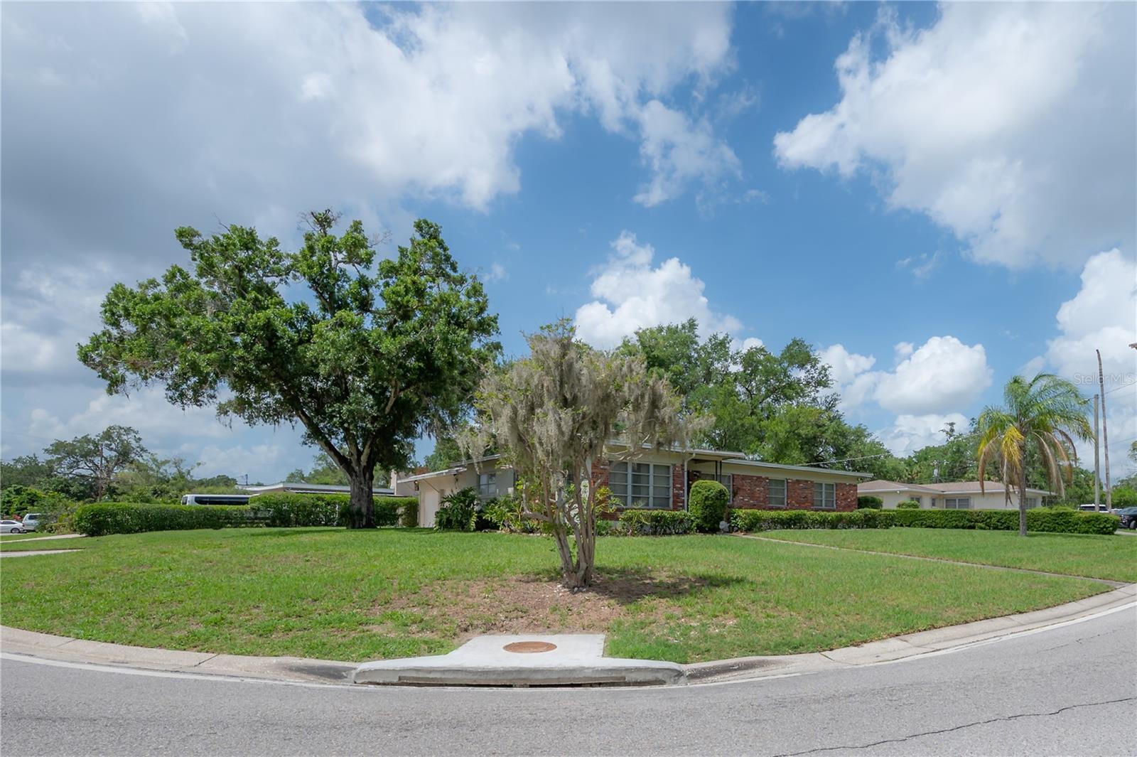 3803 RIVER GROVE DR, TAMPA, FL, 33610
