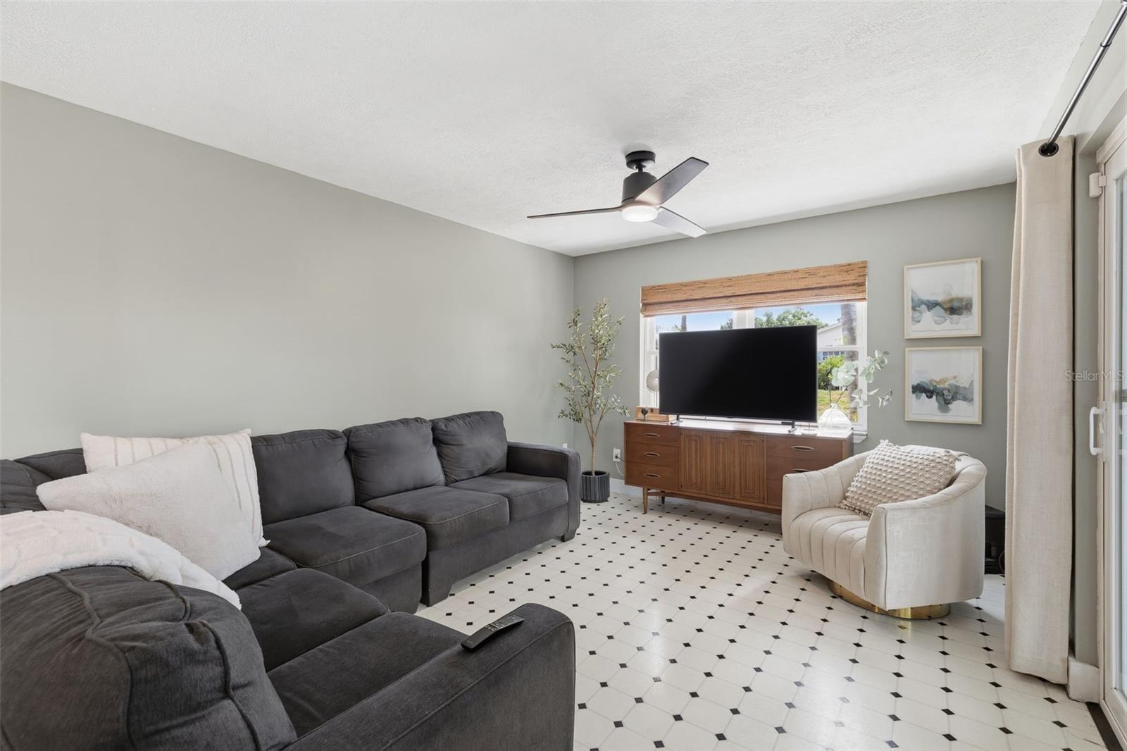 6725 RALSTON BEACH CIR, TAMPA, FL, 33614