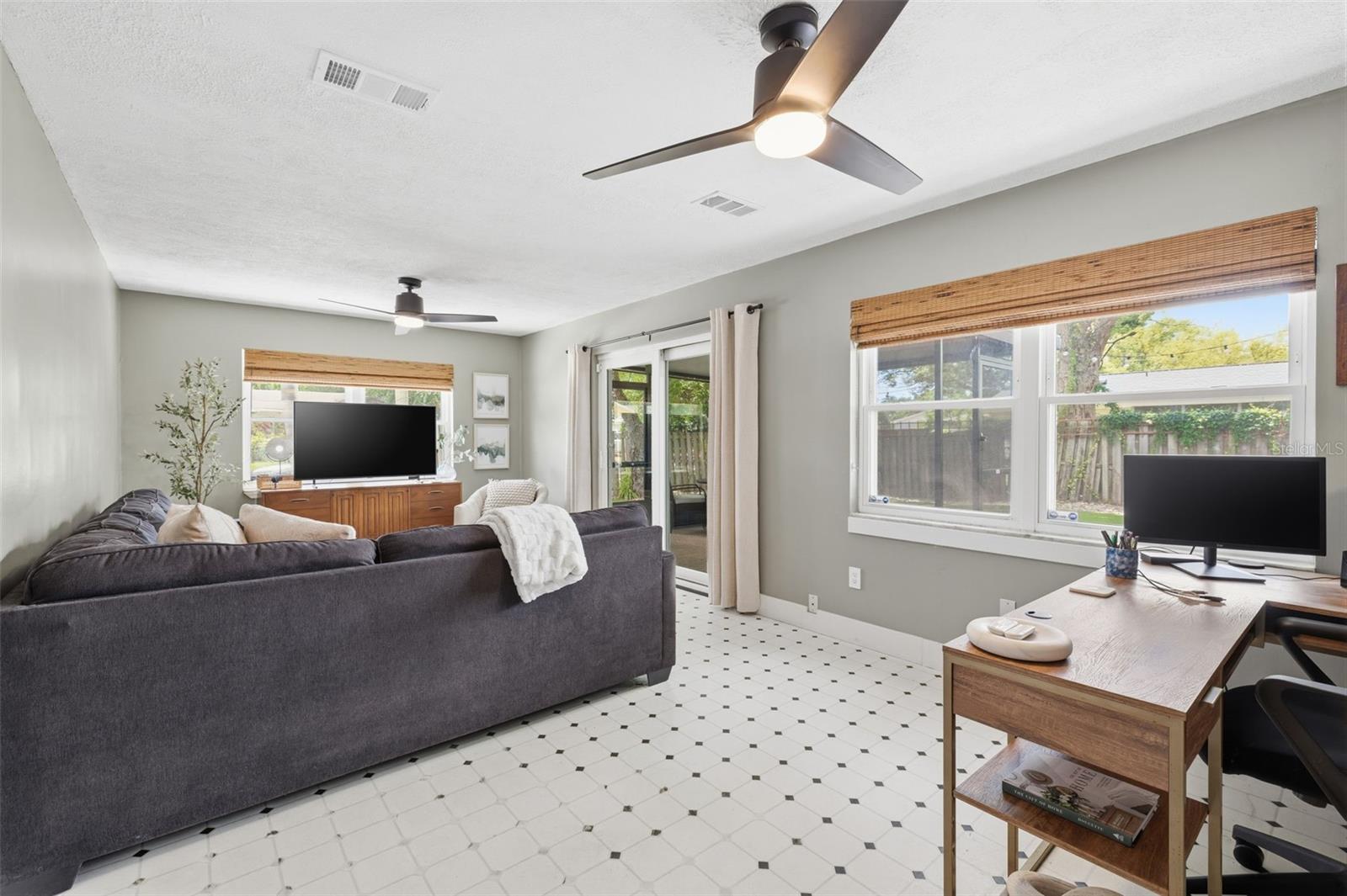 6725 RALSTON BEACH CIR, TAMPA, FL, 33614