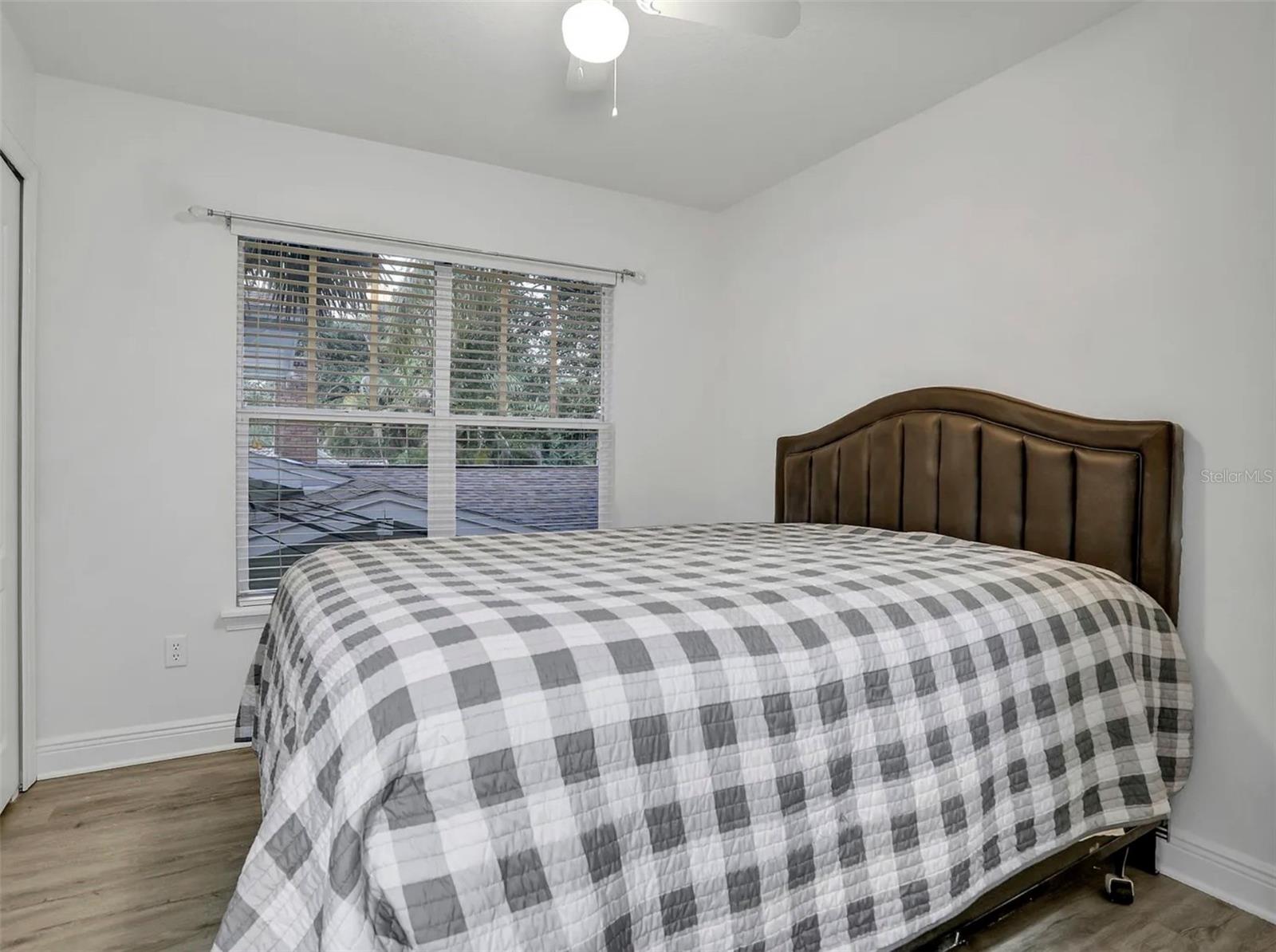 148 S THORNTON AVE, ORLANDO, FL, 32801