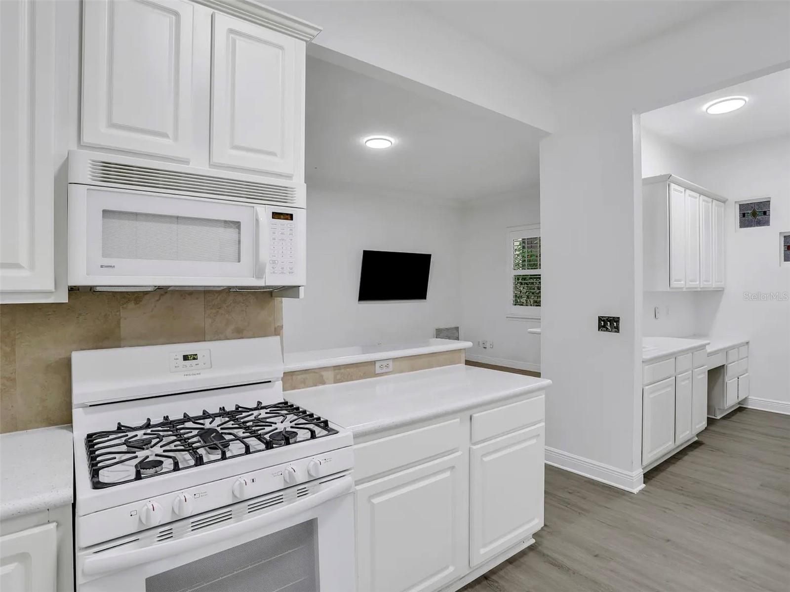148 S THORNTON AVE, ORLANDO, FL, 32801