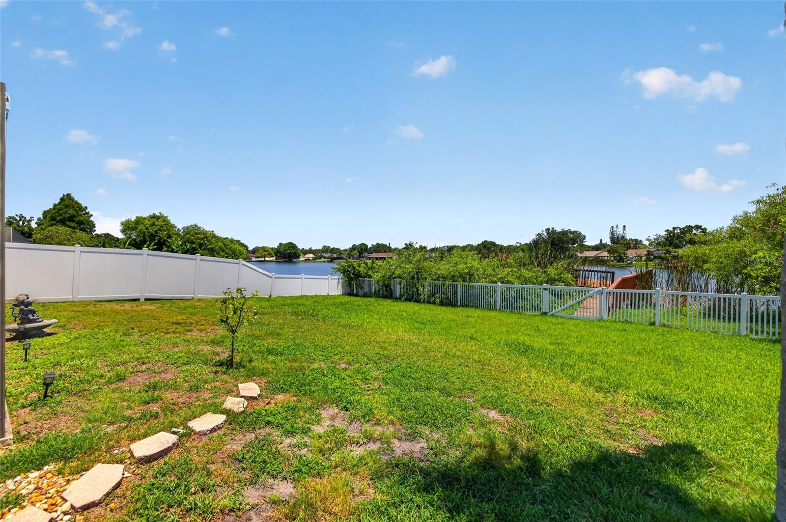 10705 OUT ISLAND DR, TAMPA, FL, 33615