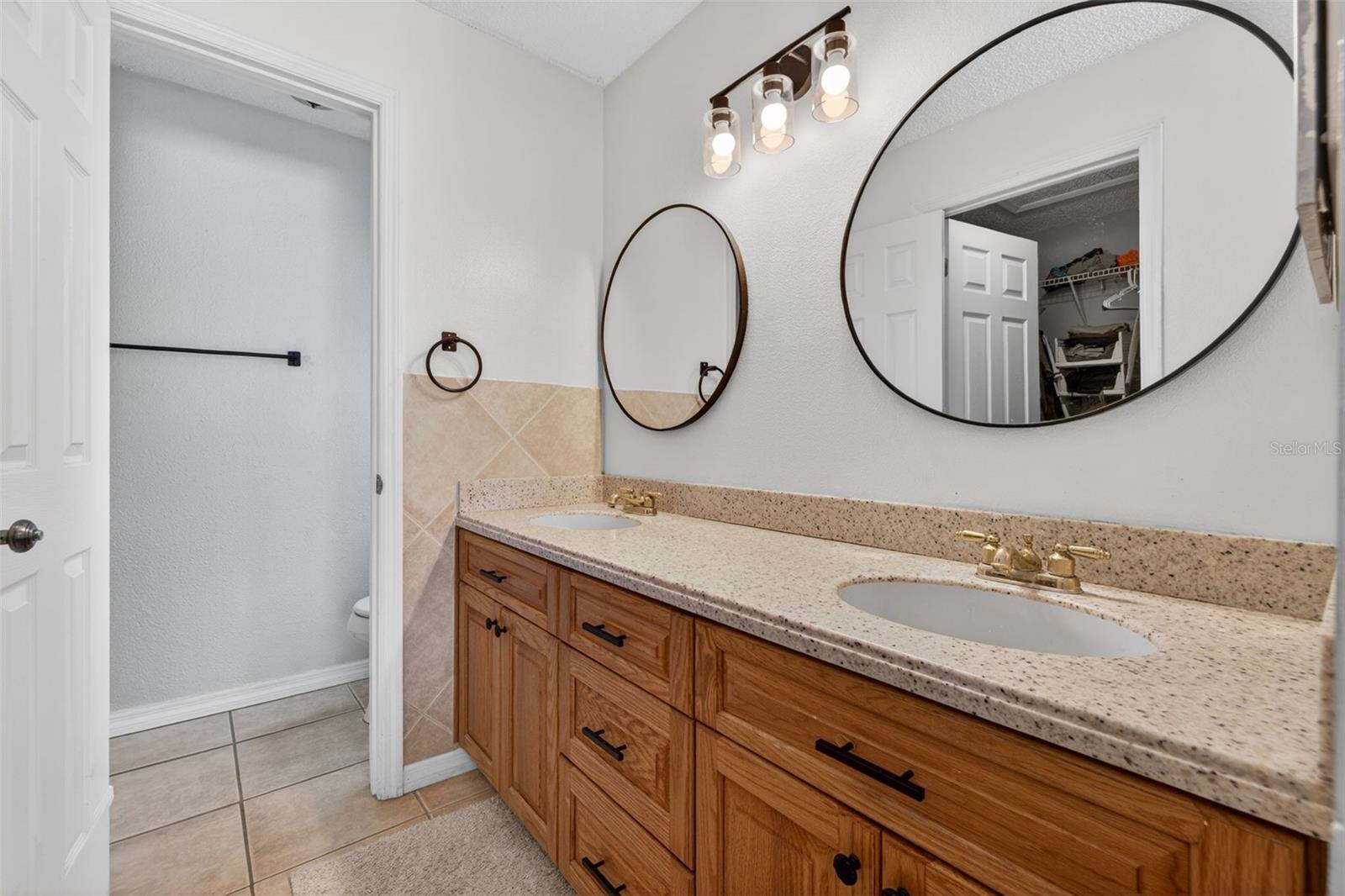 10705 OUT ISLAND DR, TAMPA, FL, 33615