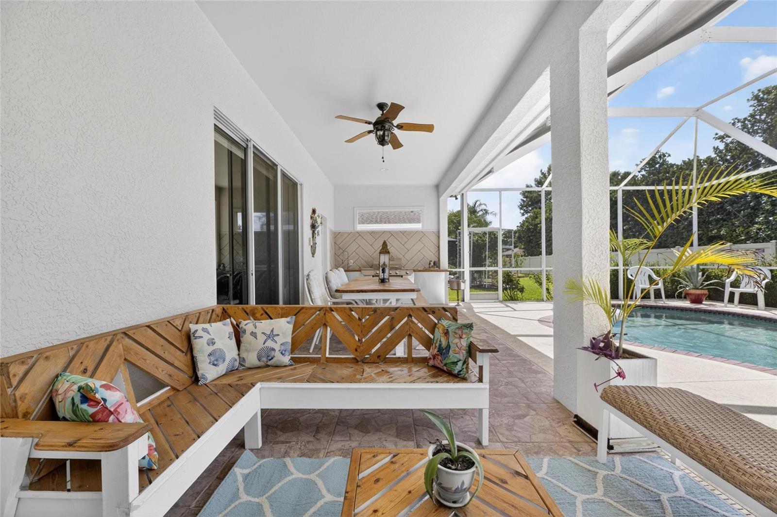 2713 PARK MEADOW DR, VALRICO, FL, 33594