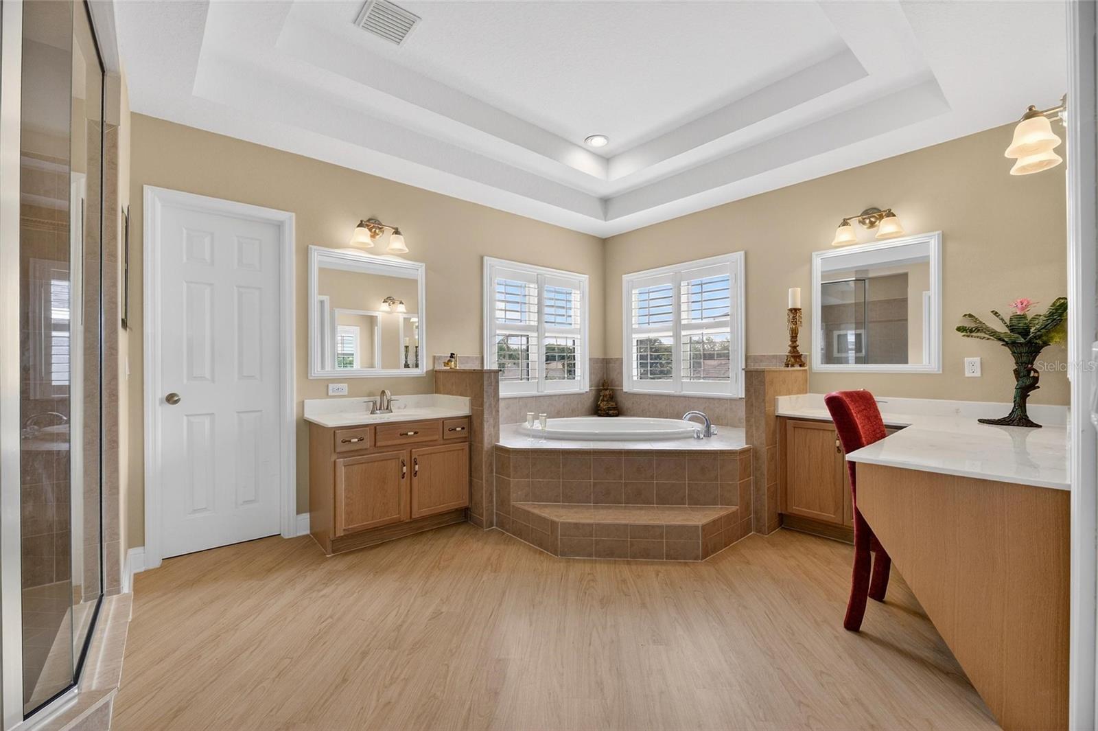 2713 PARK MEADOW DR, VALRICO, FL, 33594