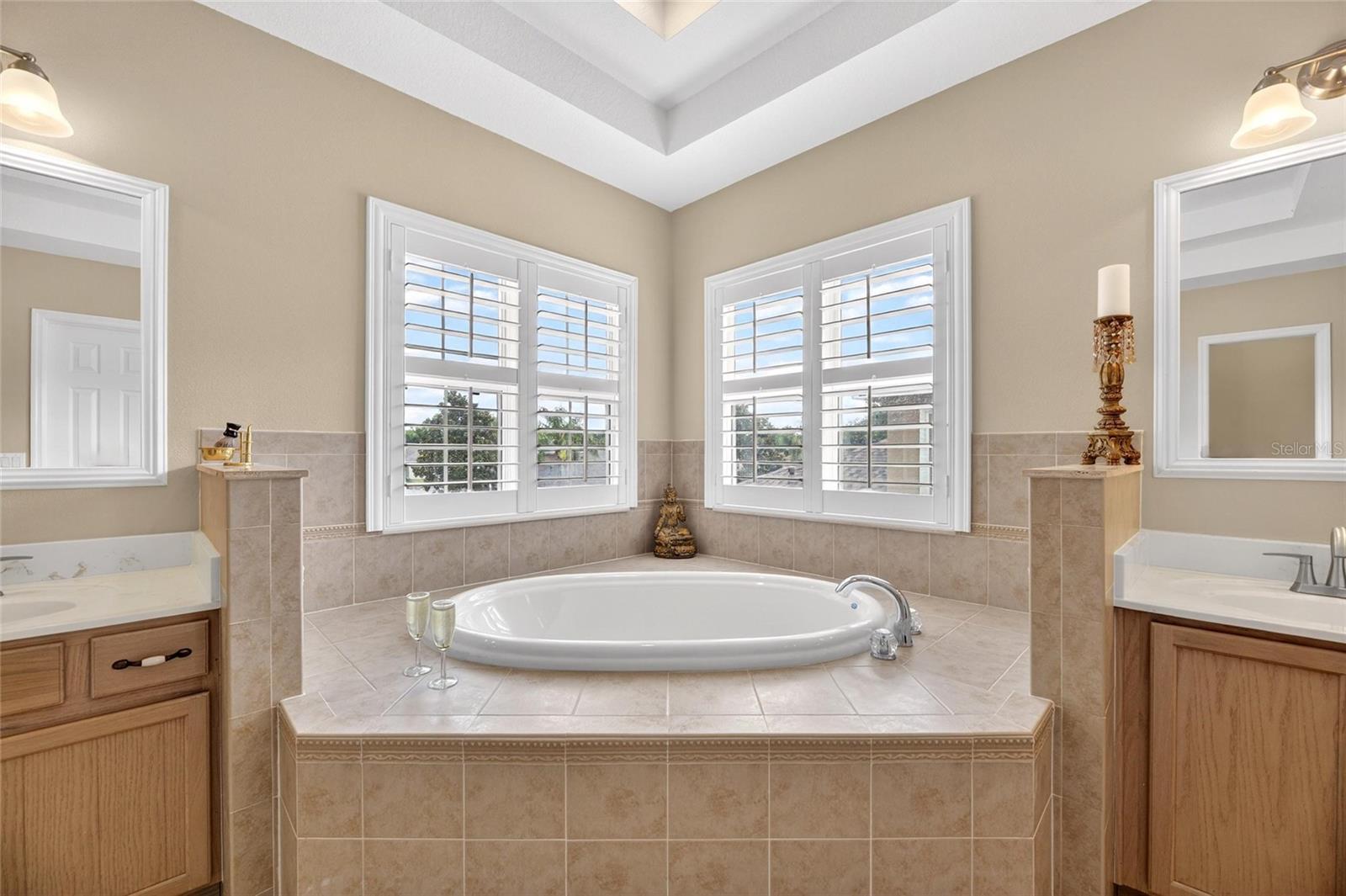 2713 PARK MEADOW DR, VALRICO, FL, 33594