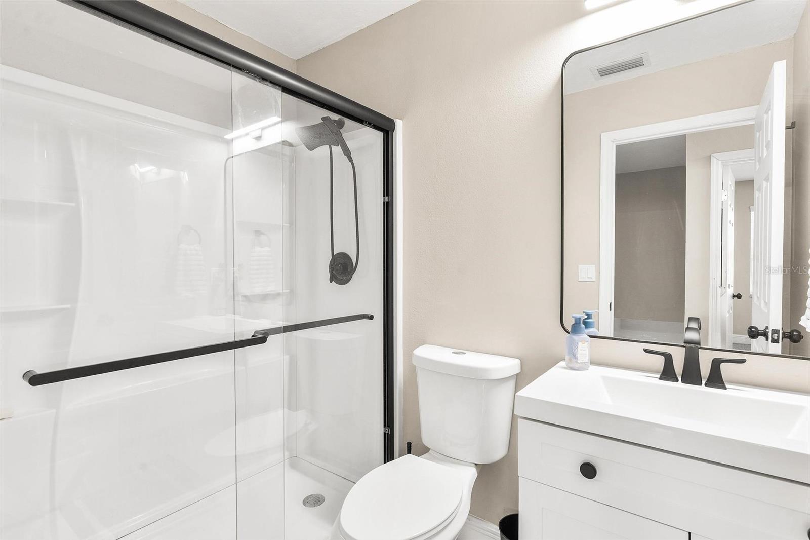 1008 MONTEREY DR, LEESBURG, FL, 34748