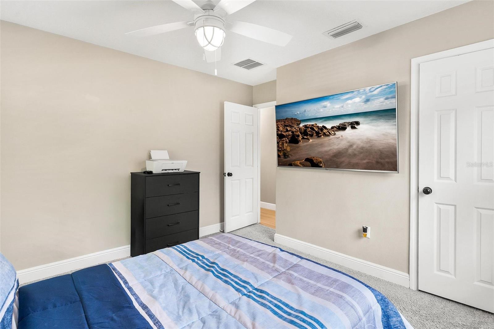 1008 MONTEREY DR, LEESBURG, FL, 34748