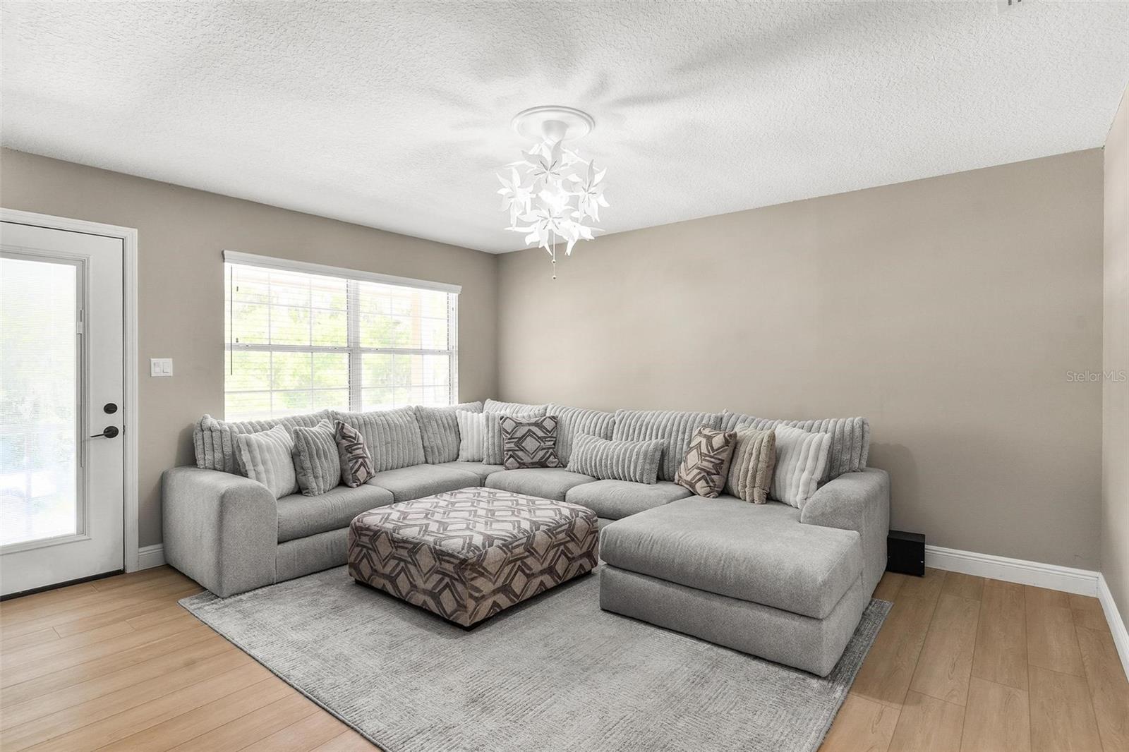 1008 MONTEREY DR, LEESBURG, FL, 34748