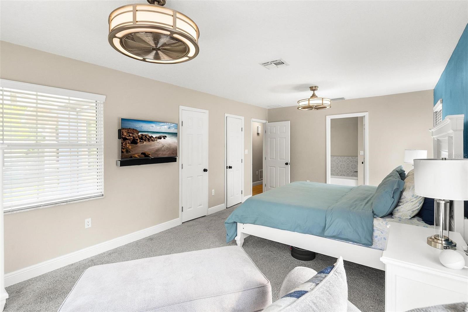 1008 MONTEREY DR, LEESBURG, FL, 34748