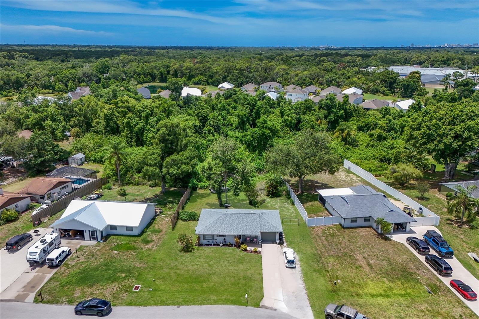 5202 FOXCROFT CT, SARASOTA, FL, 34232