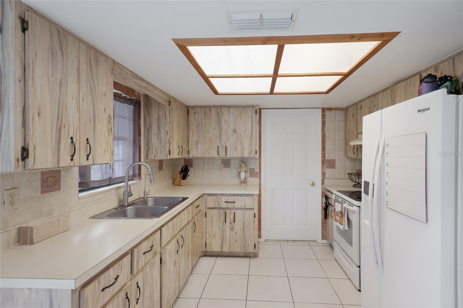 5202 FOXCROFT CT, SARASOTA, FL, 34232