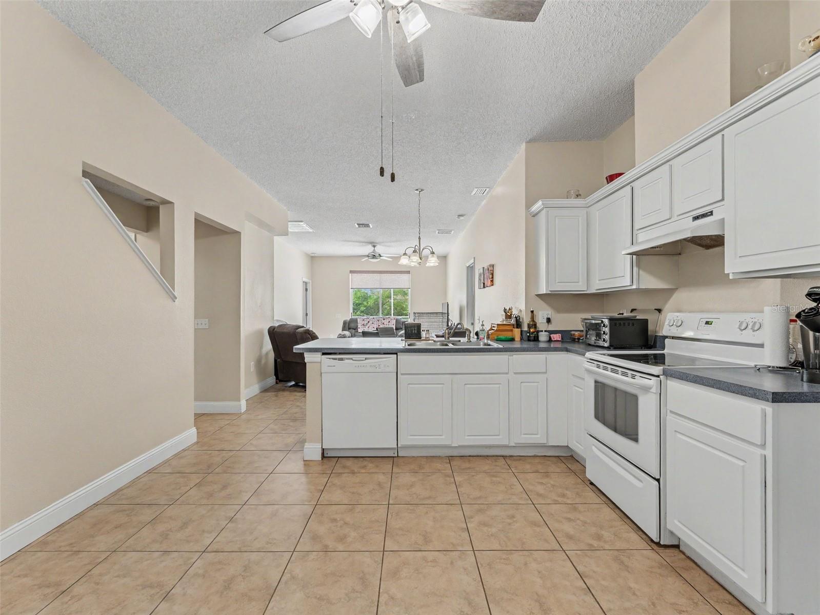 22536 LAURELDALE DR, LUTZ, FL, 33549