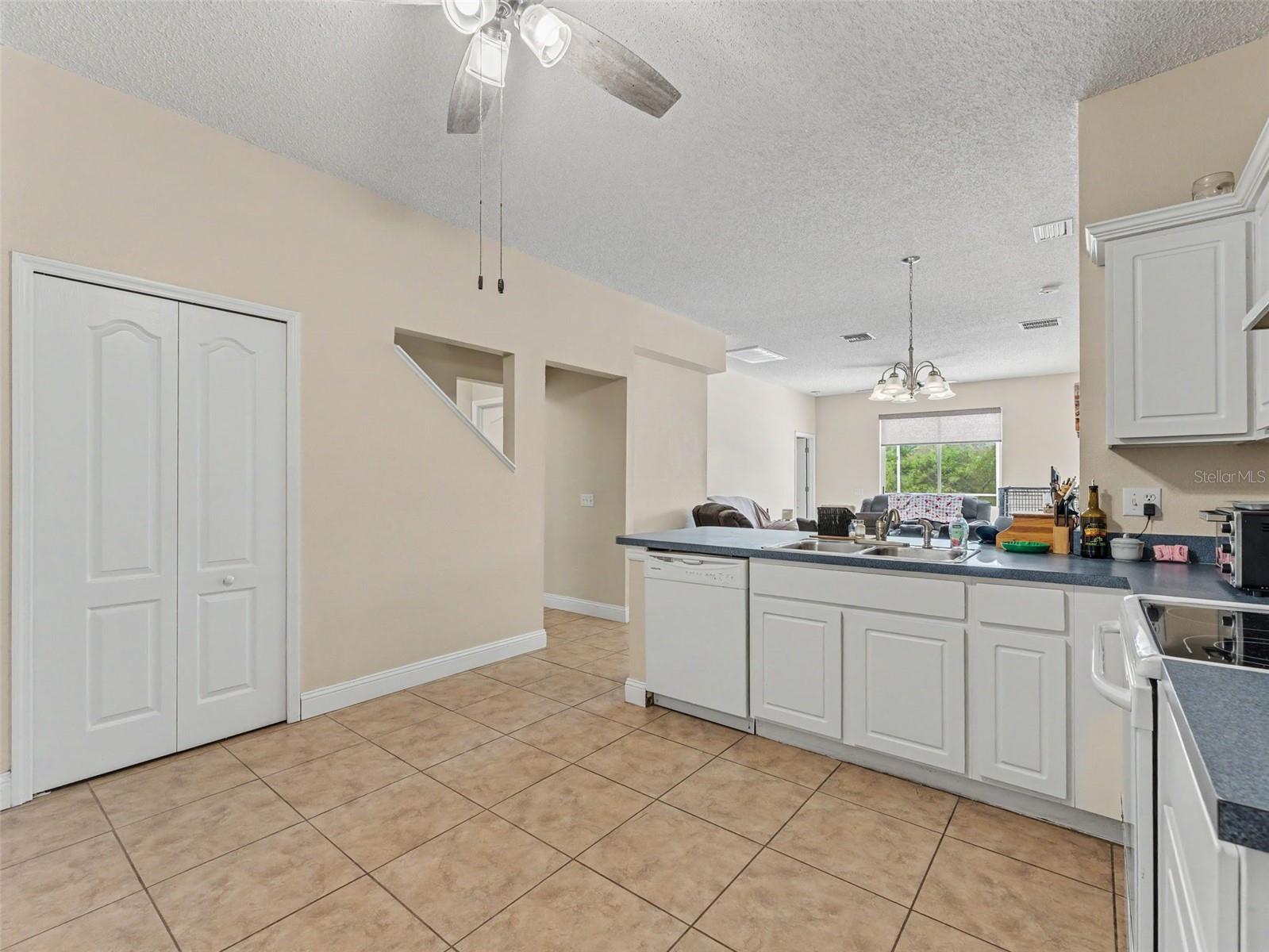 22536 LAURELDALE DR, LUTZ, FL, 33549