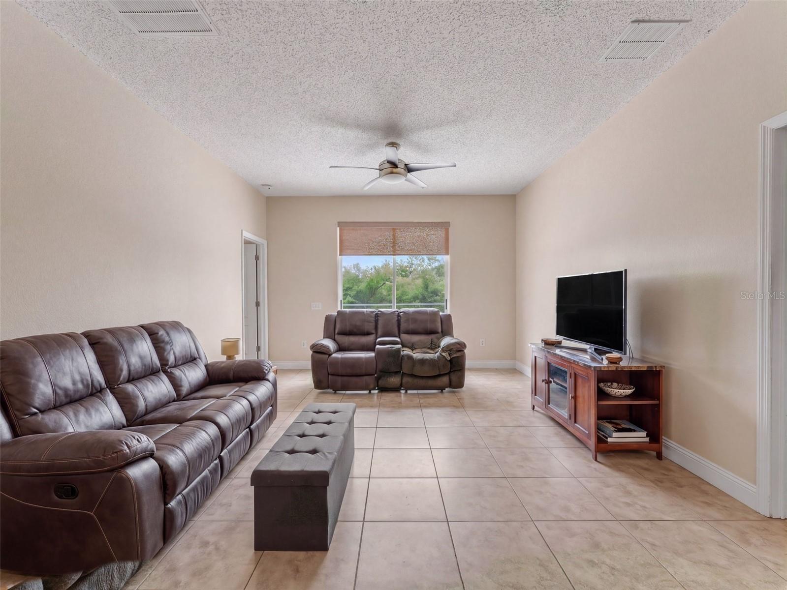22536 LAURELDALE DR, LUTZ, FL, 33549