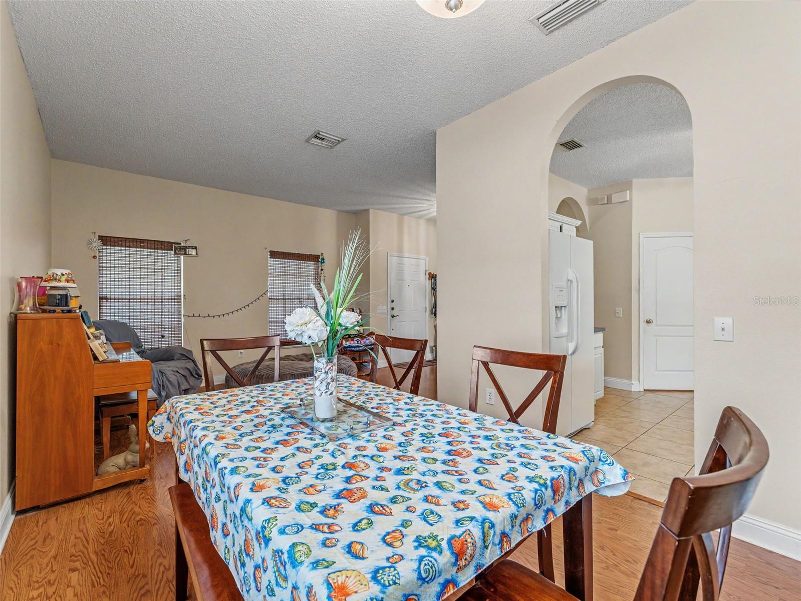 22536 LAURELDALE DR, LUTZ, FL, 33549
