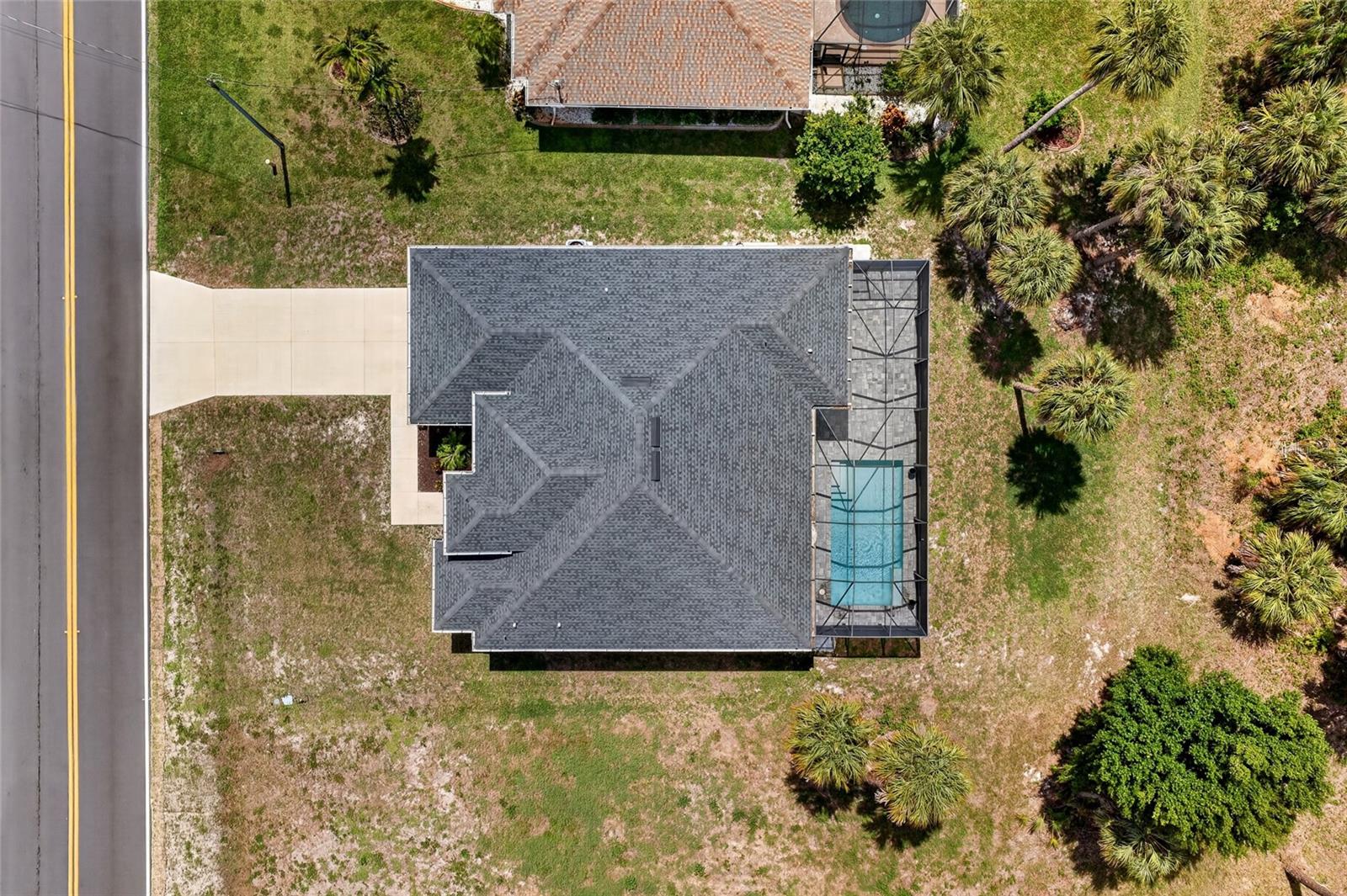 592 ROTONDA CIR, ROTONDA WEST, FL, 33947