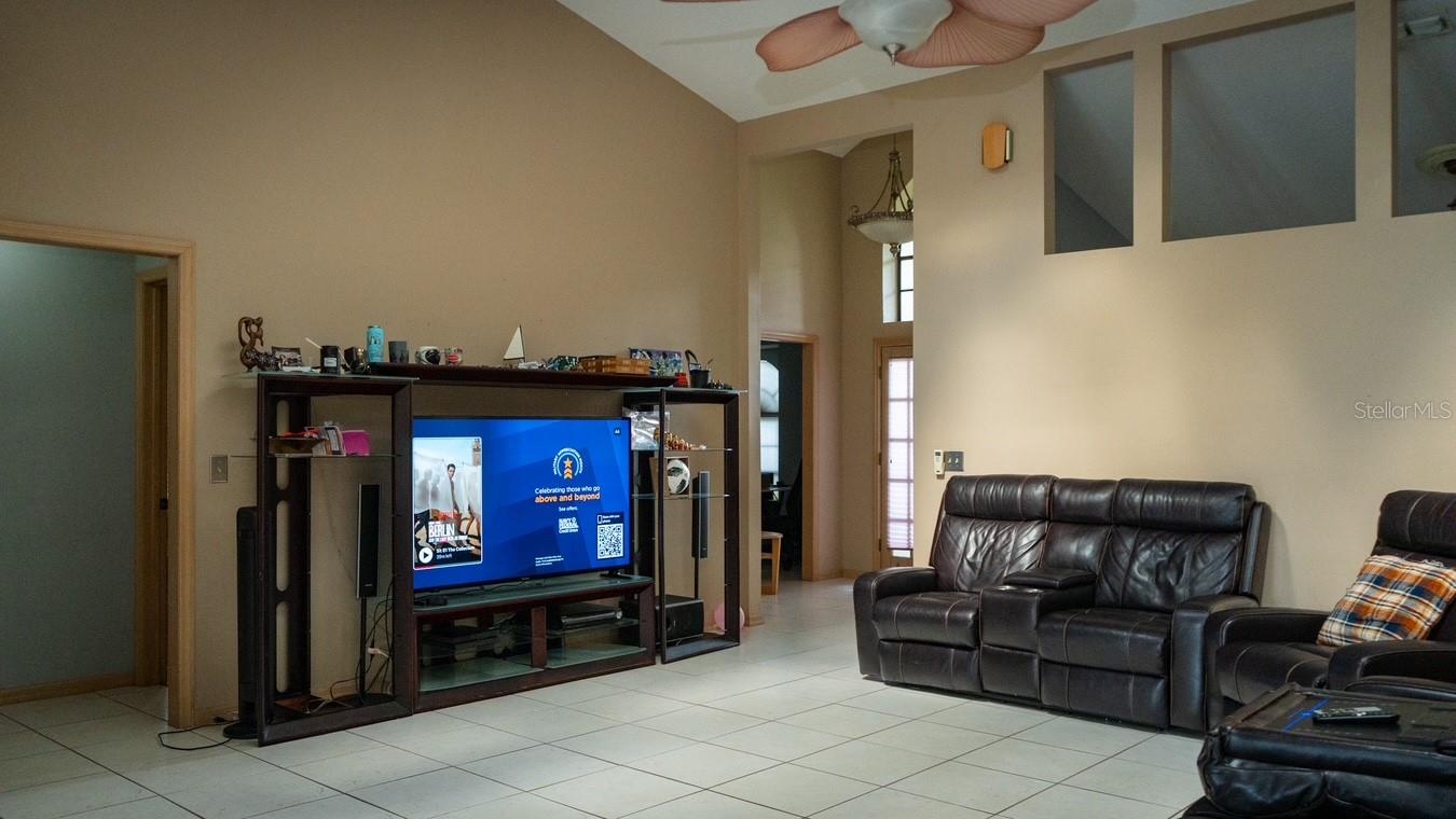 1407 HEMPEL AVE, WINDERMERE, FL, 34786
