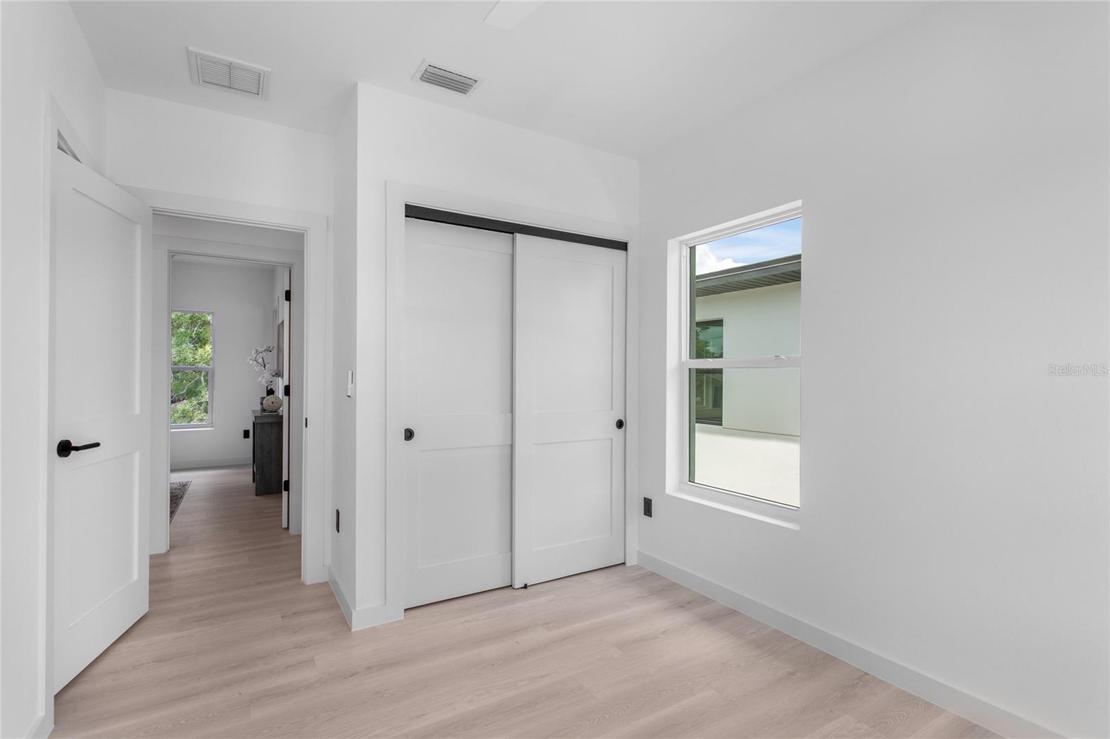 4601 QUEENSBORO AVE S, ST PETERSBURG, FL, 33711
