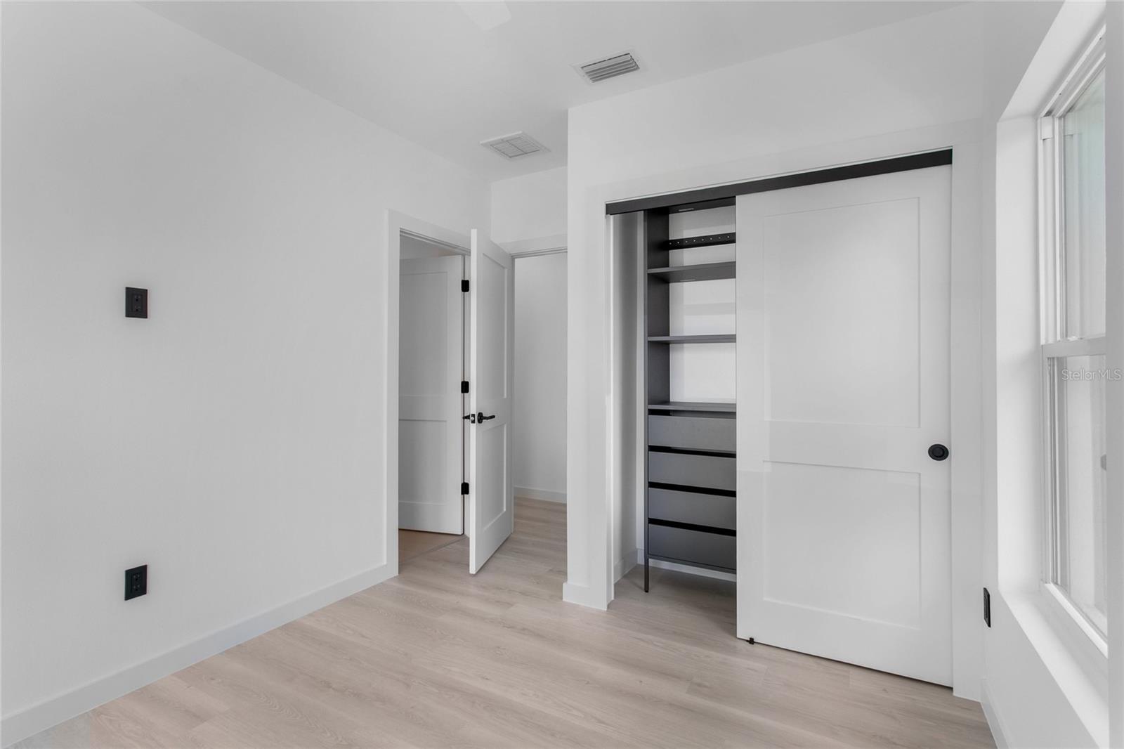 4601 QUEENSBORO AVE S, ST PETERSBURG, FL, 33711