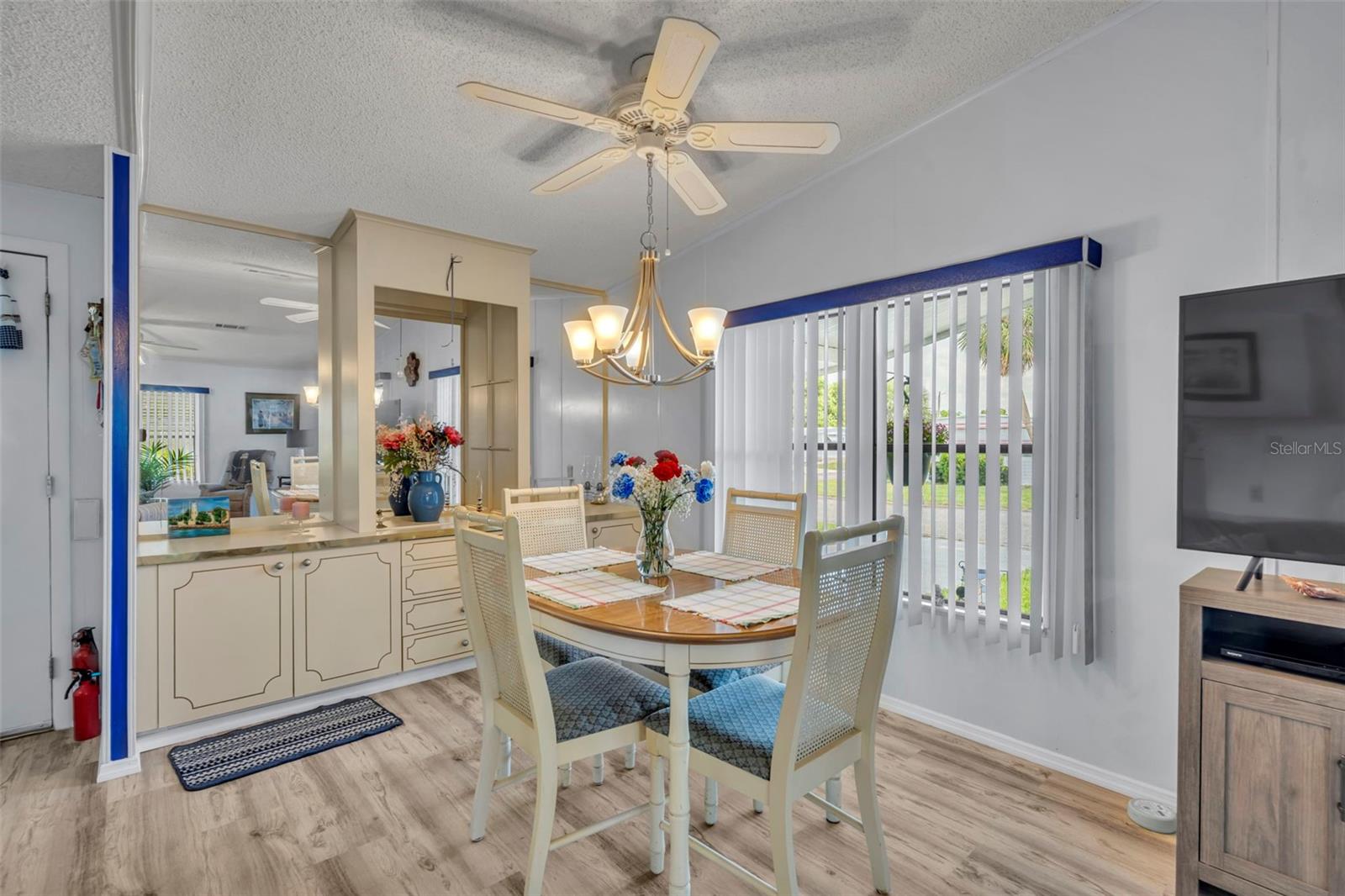 91 MAUNA LOA DR, LEESBURG, FL, 34788