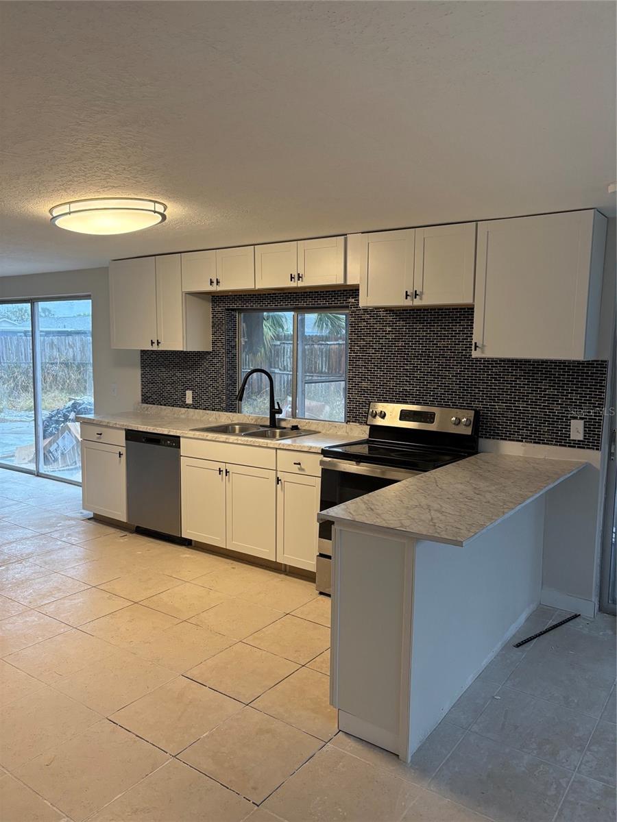 6301 SEABREEZE DR, PORT RICHEY, FL, 34668