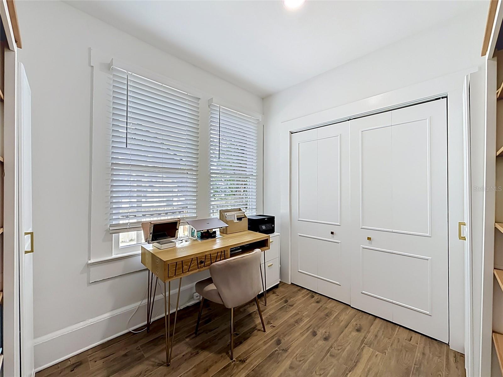 105 W ELM ST, TAMPA, FL, 33604