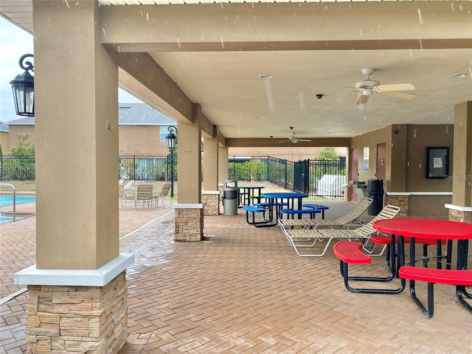 6824 HOLLY HEATH DR, RIVERVIEW, FL, 33578