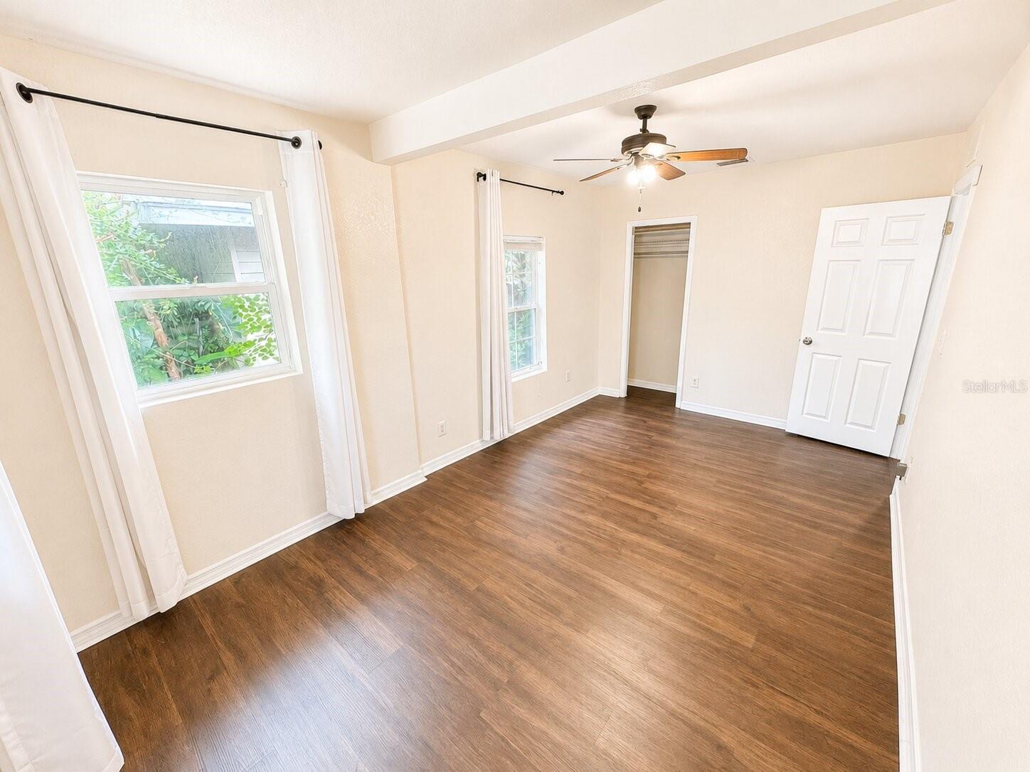 201 35TH ST S, ST PETERSBURG, FL, 33711