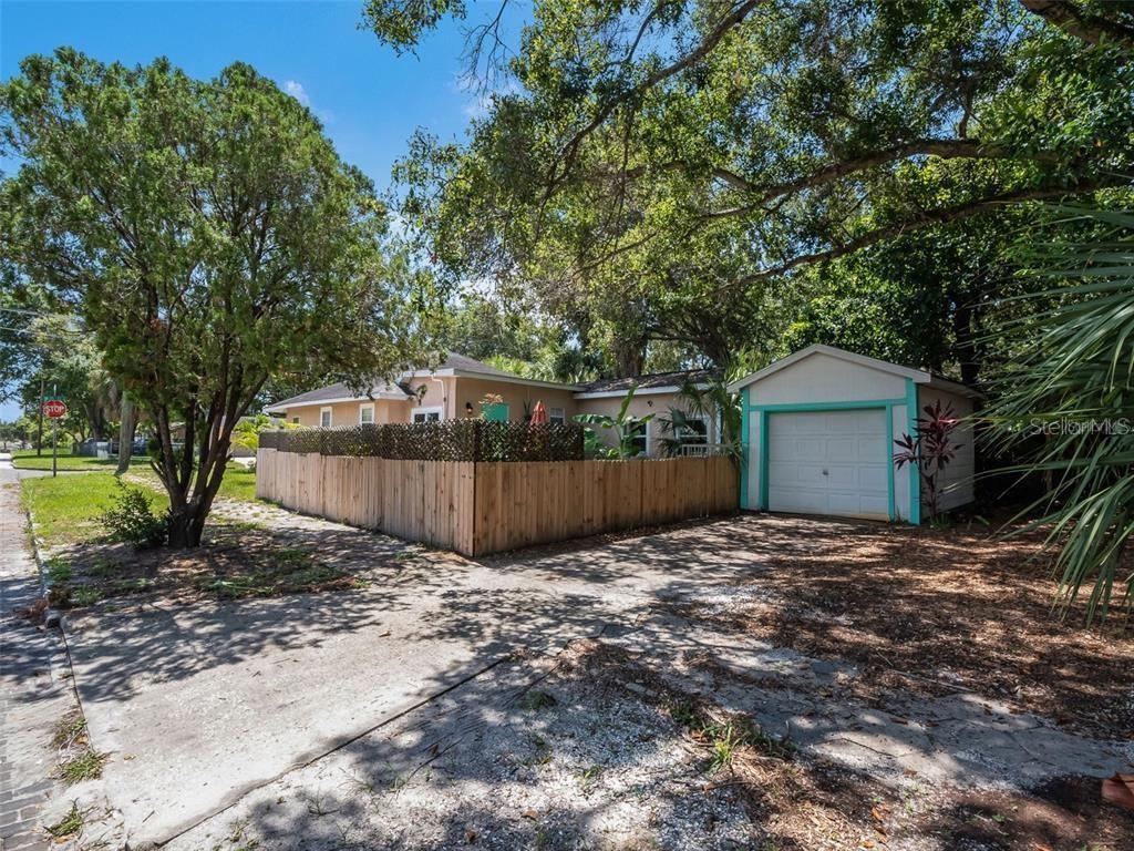 201 35TH ST S, ST PETERSBURG, FL, 33711