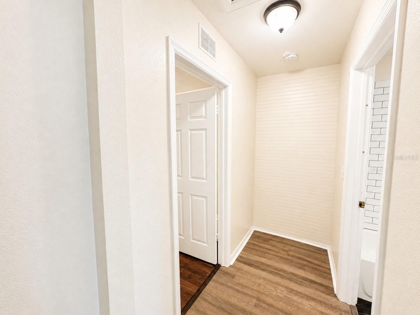 201 35TH ST S, ST PETERSBURG, FL, 33711
