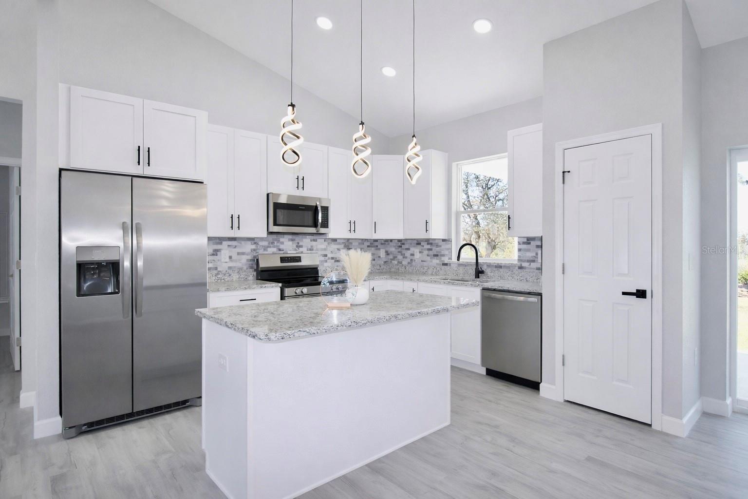 4625 CORTEZ BLVD, SEBRING, FL, 33872
