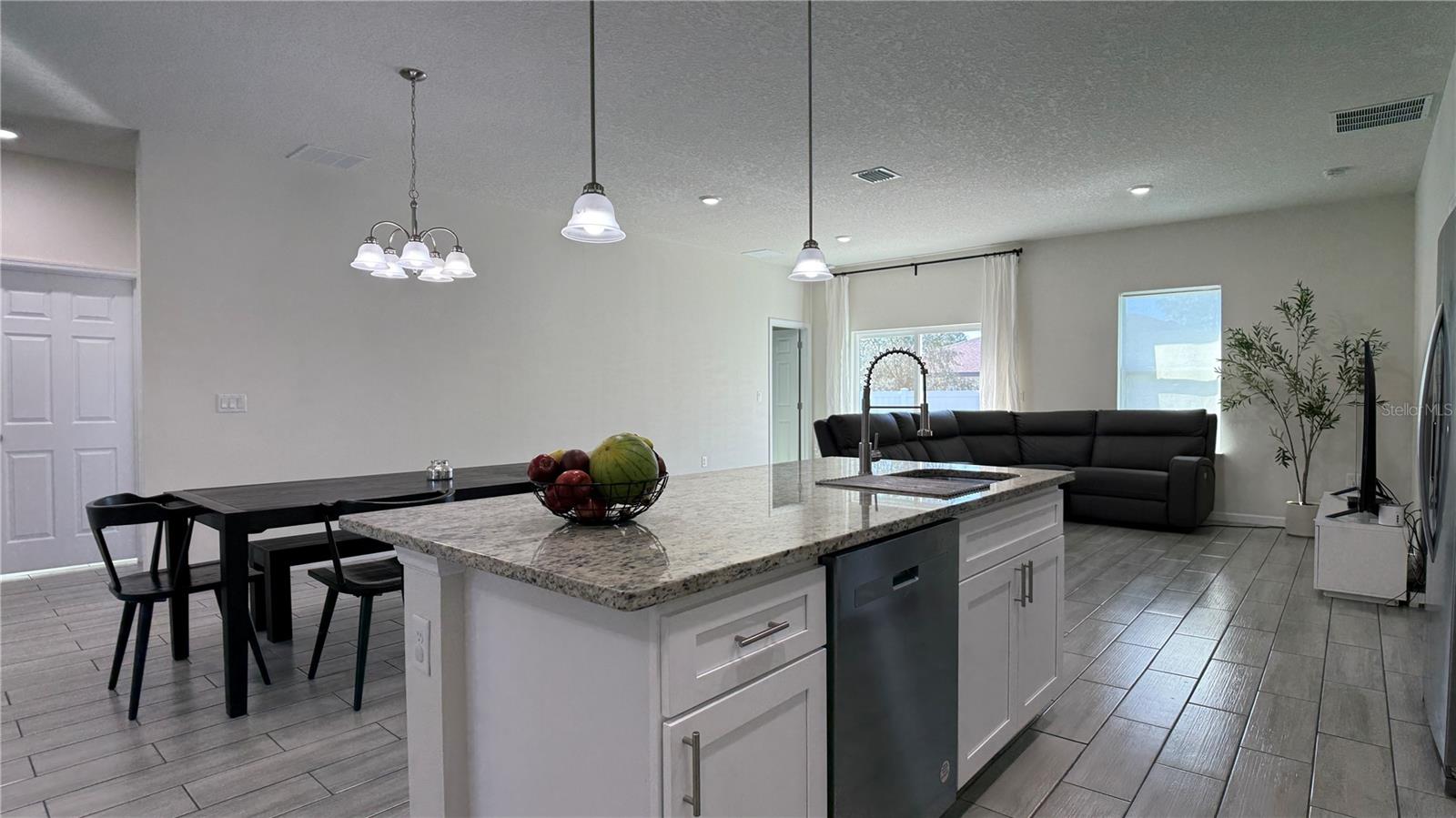 2129 HIBISCUS PL, POINCIANA, FL, 34759