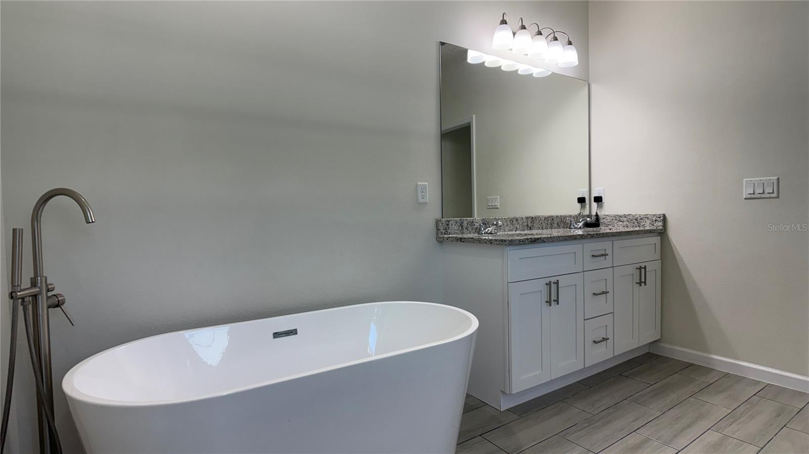 2129 HIBISCUS PL, POINCIANA, FL, 34759