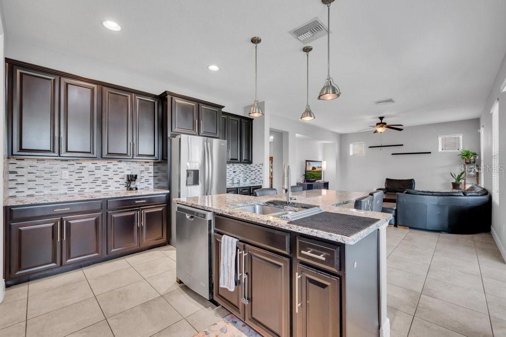 5938 JASPER GLEN DR, LITHIA, FL, 33547