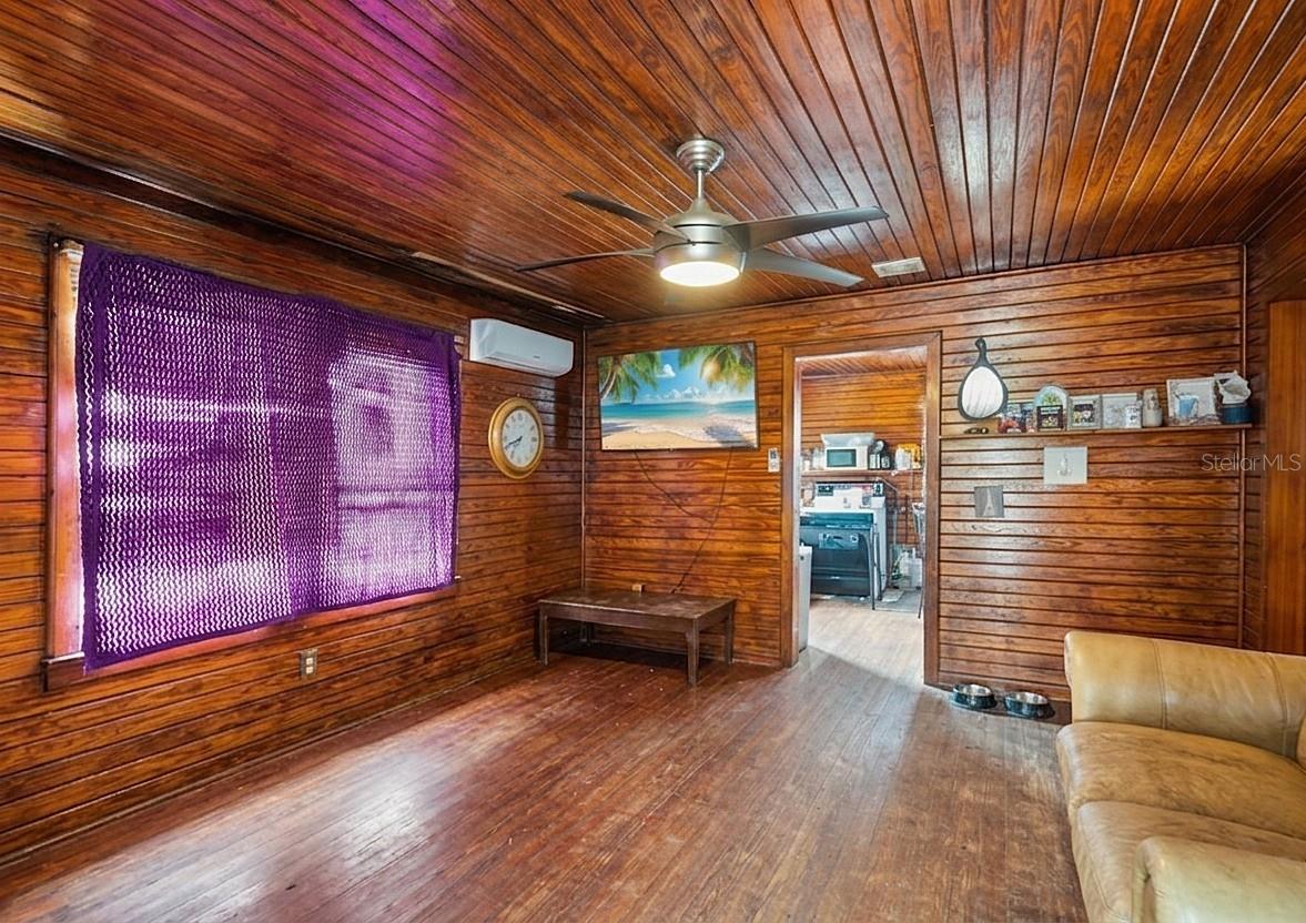 644 S 6TH ST, LAKE WALES, FL, 33853