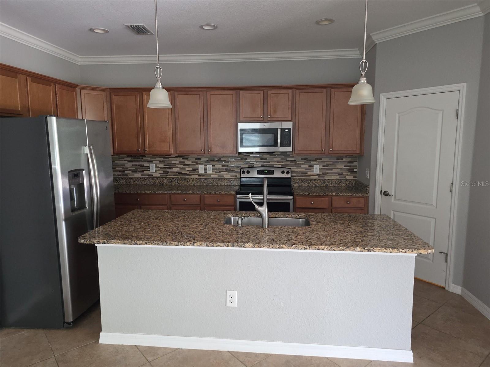 12736 RICHEZZA DR, VENICE, FL, 34293