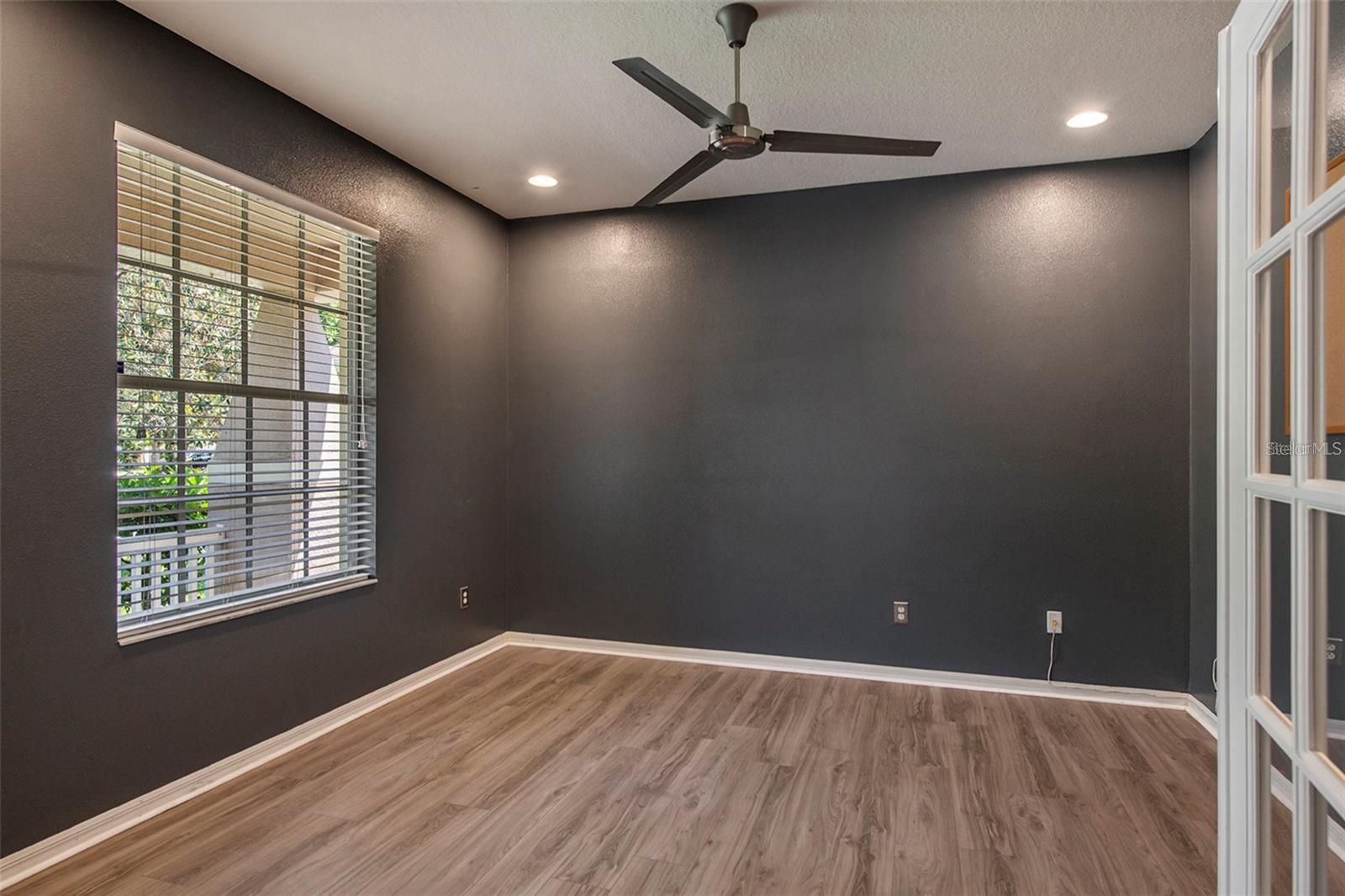 8207 WATER TOWER DR, TAMPA, FL, 33619