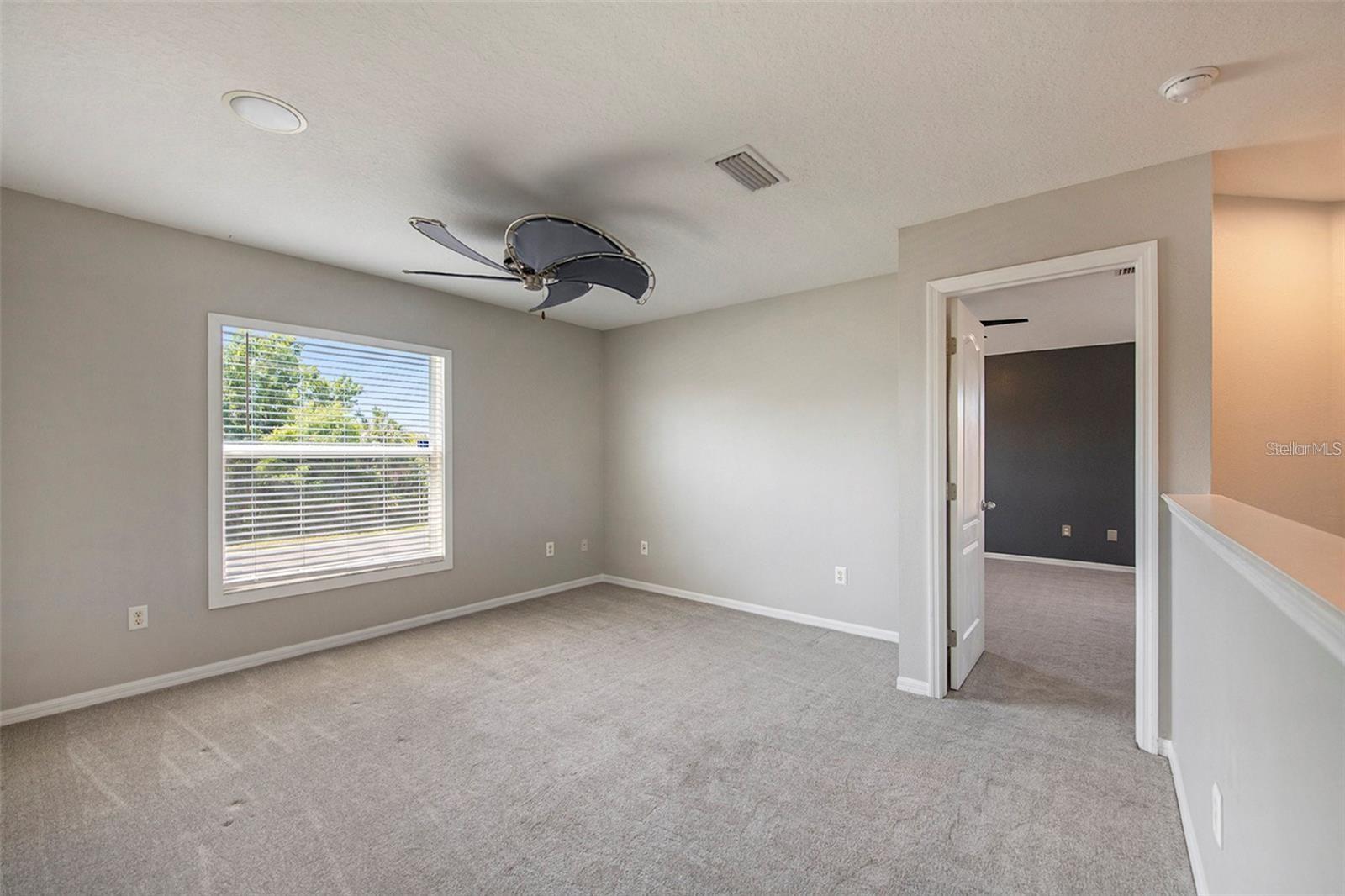 8207 WATER TOWER DR, TAMPA, FL, 33619