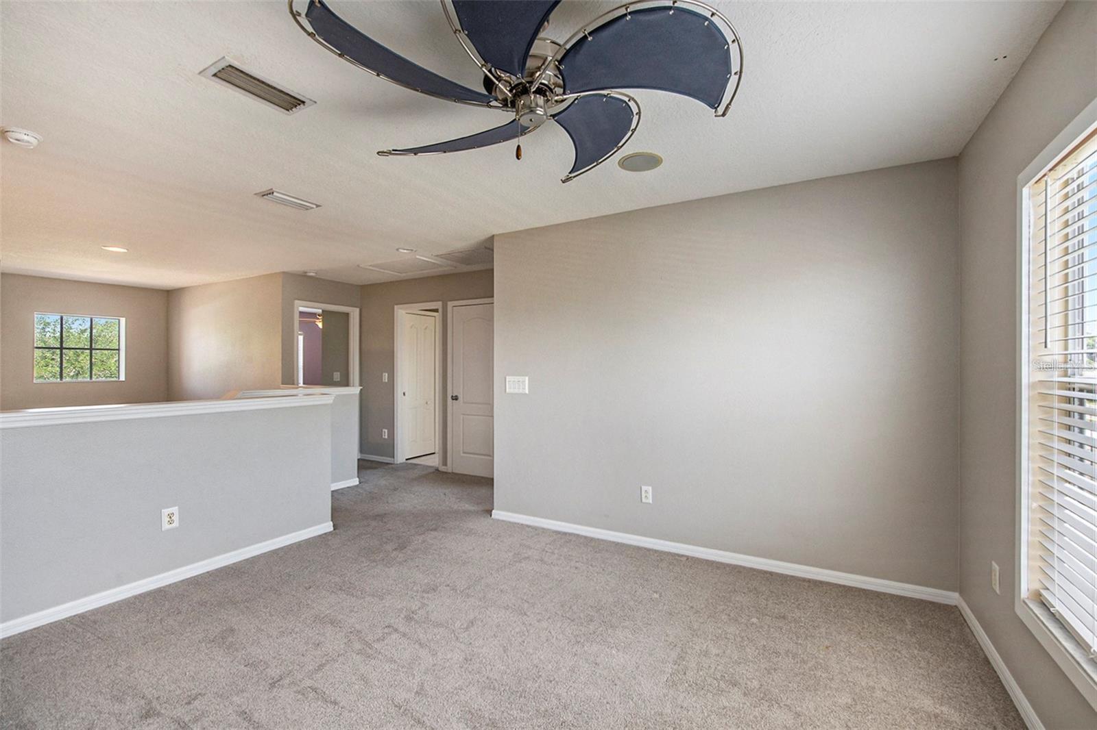 8207 WATER TOWER DR, TAMPA, FL, 33619