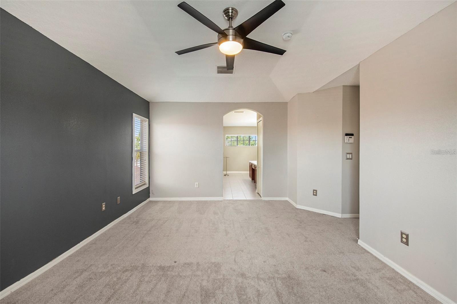 8207 WATER TOWER DR, TAMPA, FL, 33619