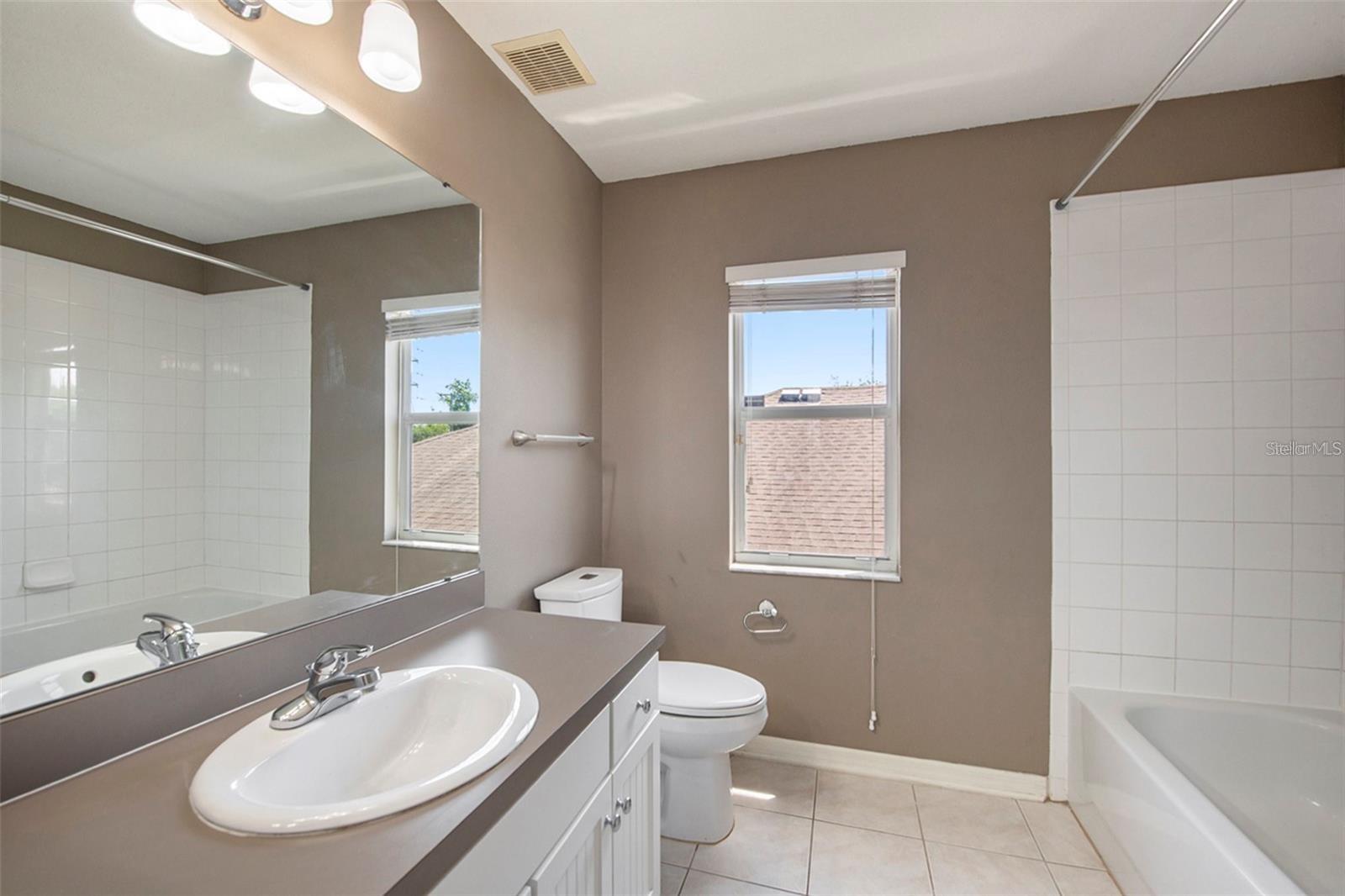 8207 WATER TOWER DR, TAMPA, FL, 33619