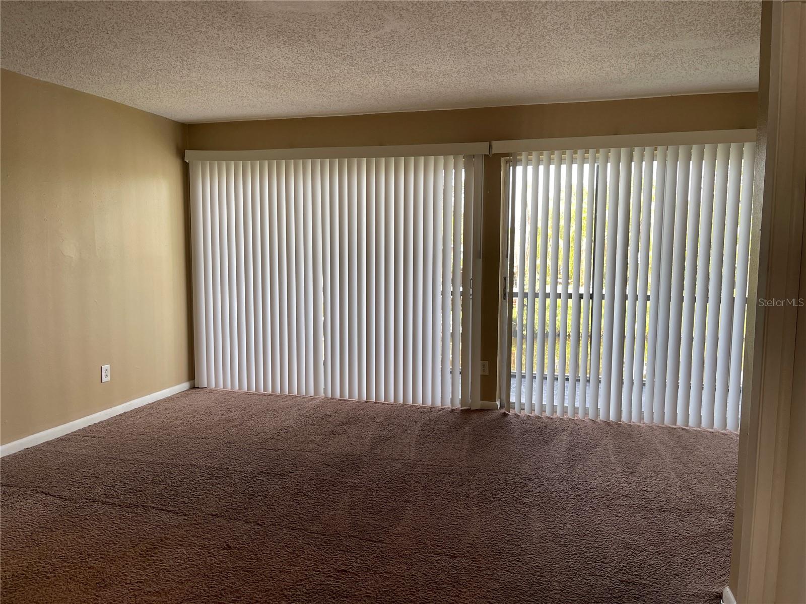 9209 TUDOR DR #C203, TAMPA, FL, 33615