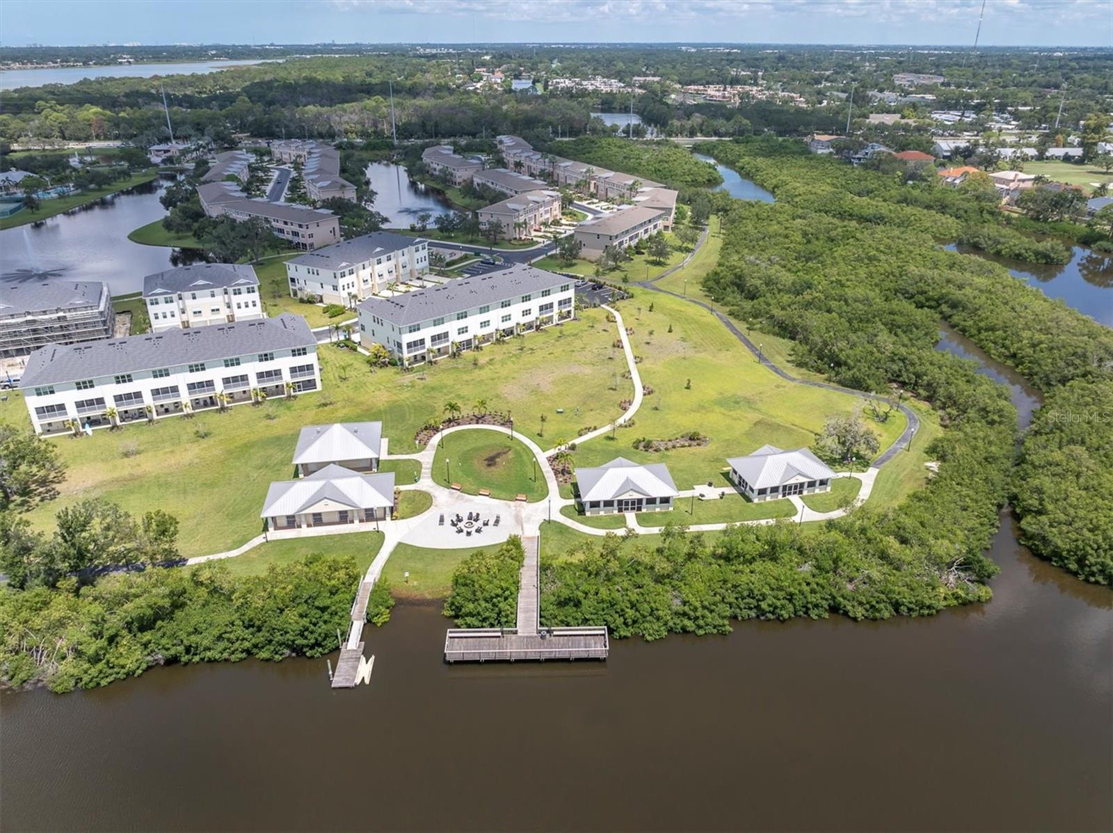 7296 MARATHON DR #404, SEMINOLE, FL, 33777