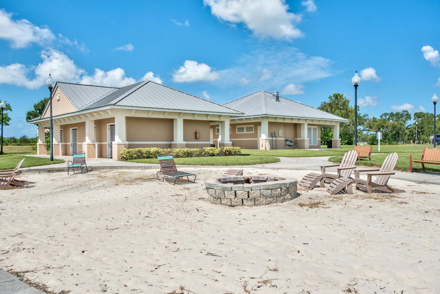 7296 MARATHON DR #404, SEMINOLE, FL, 33777