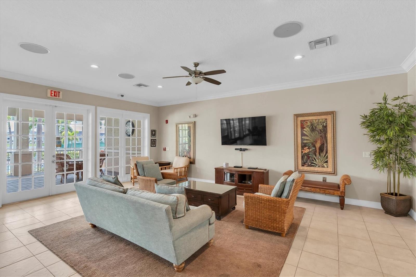 7296 MARATHON DR #404, SEMINOLE, FL, 33777