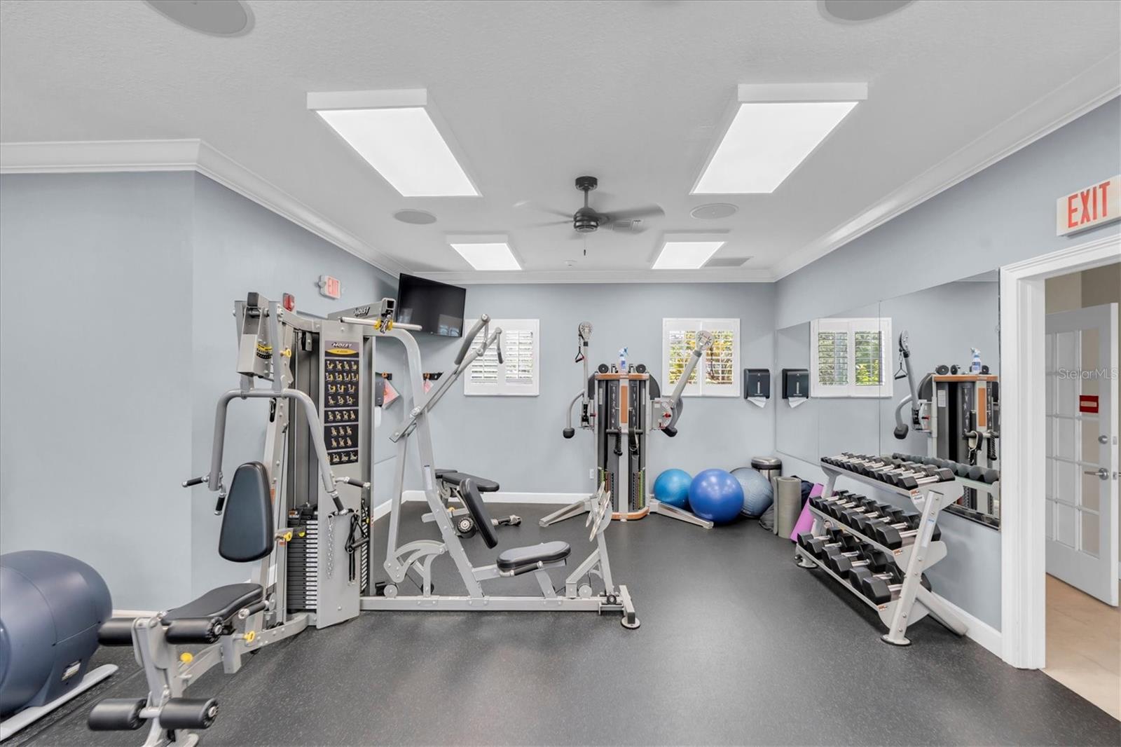 7296 MARATHON DR #404, SEMINOLE, FL, 33777