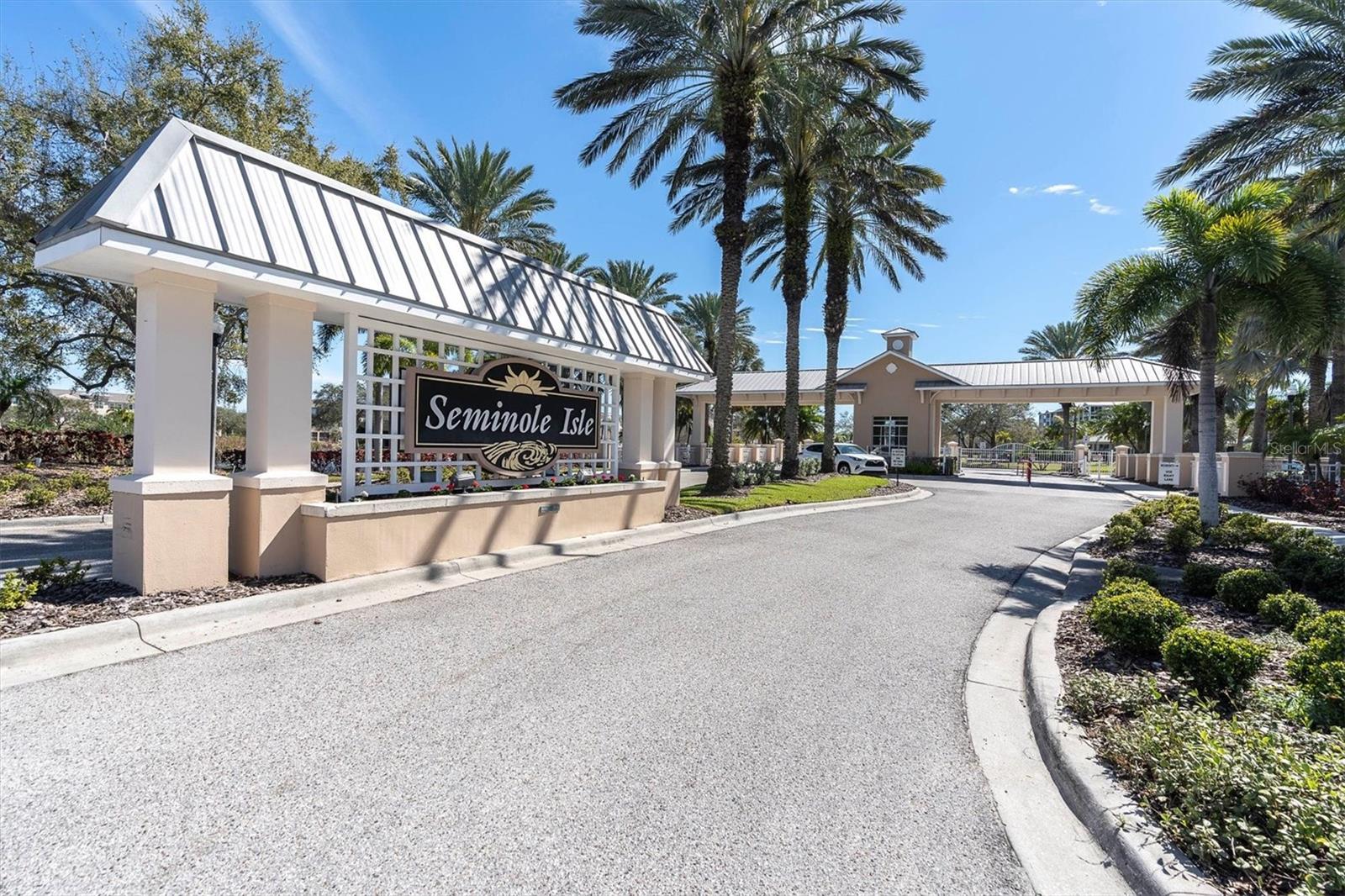 7296 MARATHON DR #404, SEMINOLE, FL, 33777