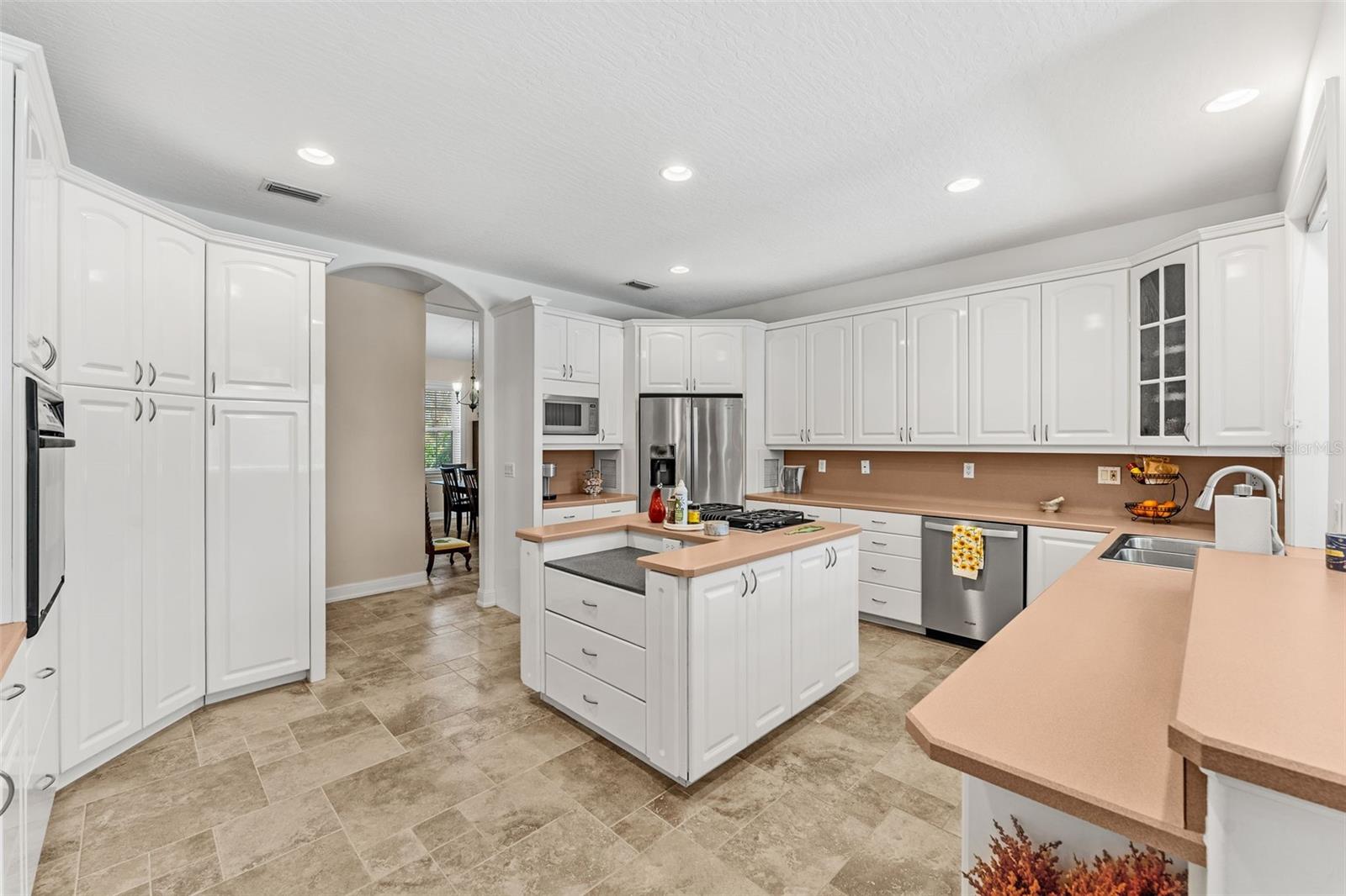 109 HARBOR POINT DR, SEBASTIAN, FL, 32958
