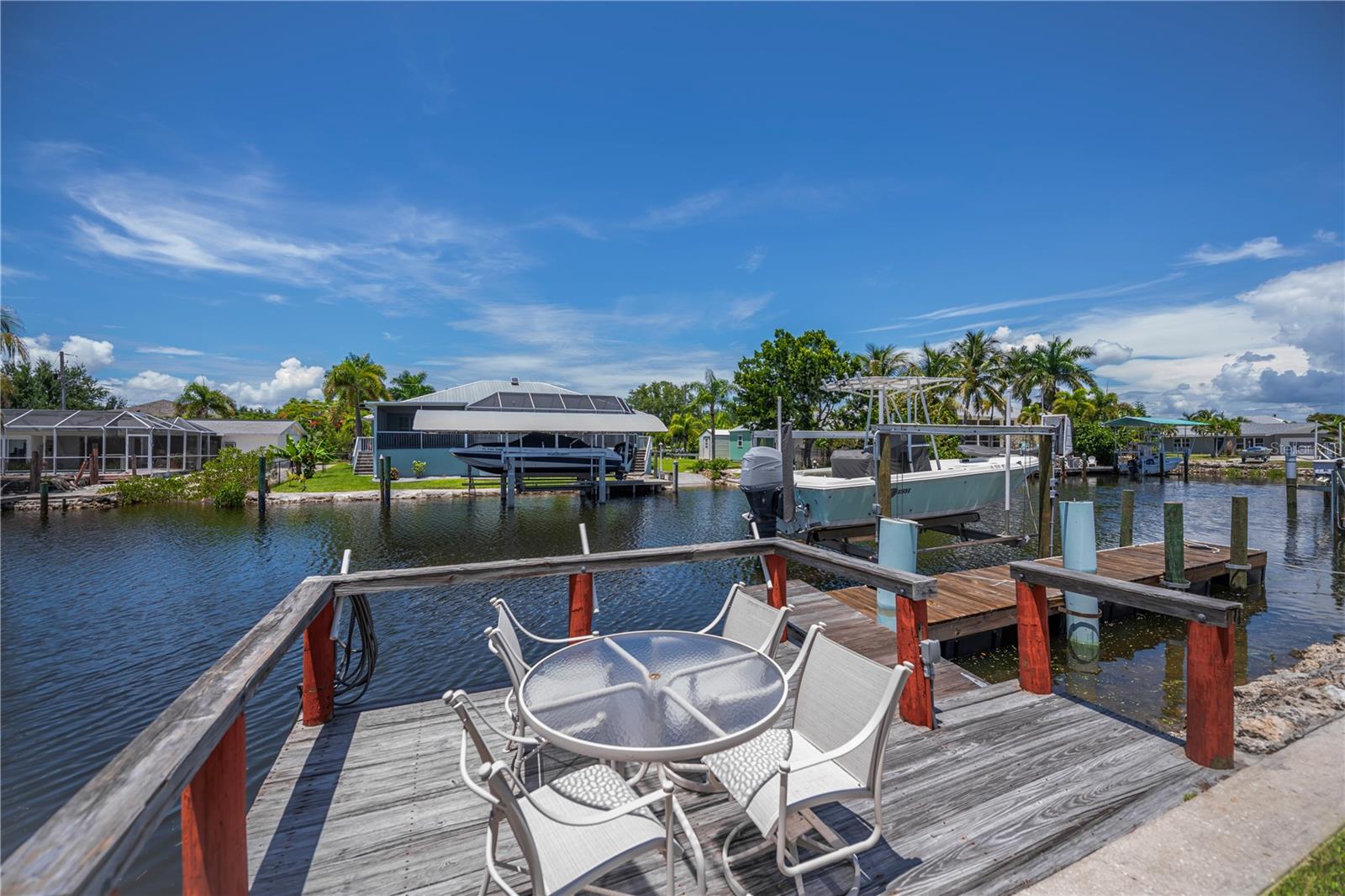 520 BOARDMAN DR, PUNTA GORDA, FL, 33950